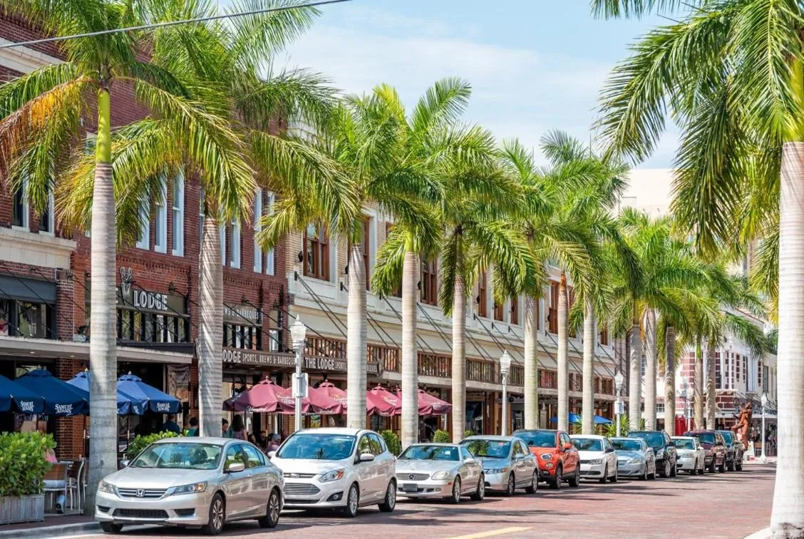 Property building in Estero Island Beach Villas 204
