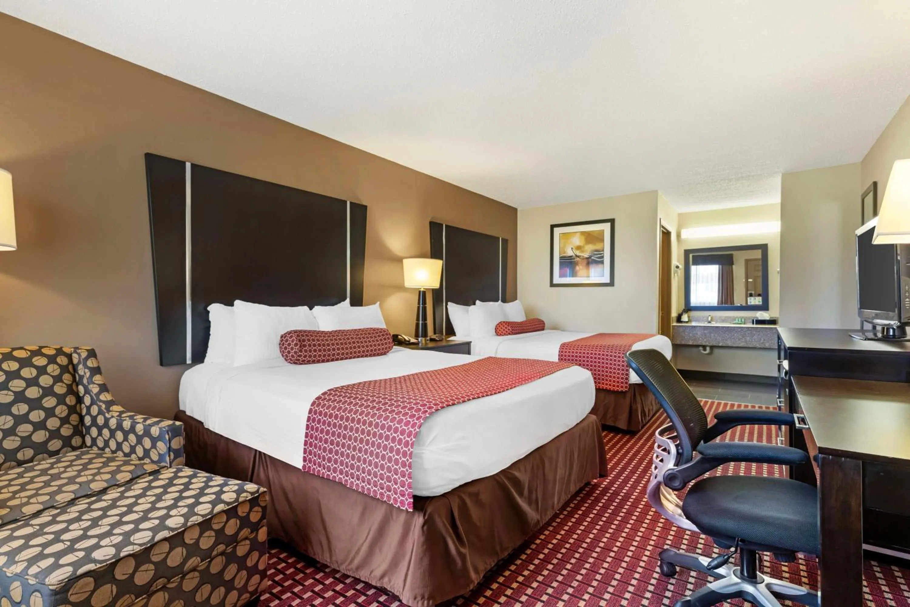 Bedroom, Bed in Best Western Van Buren Inn