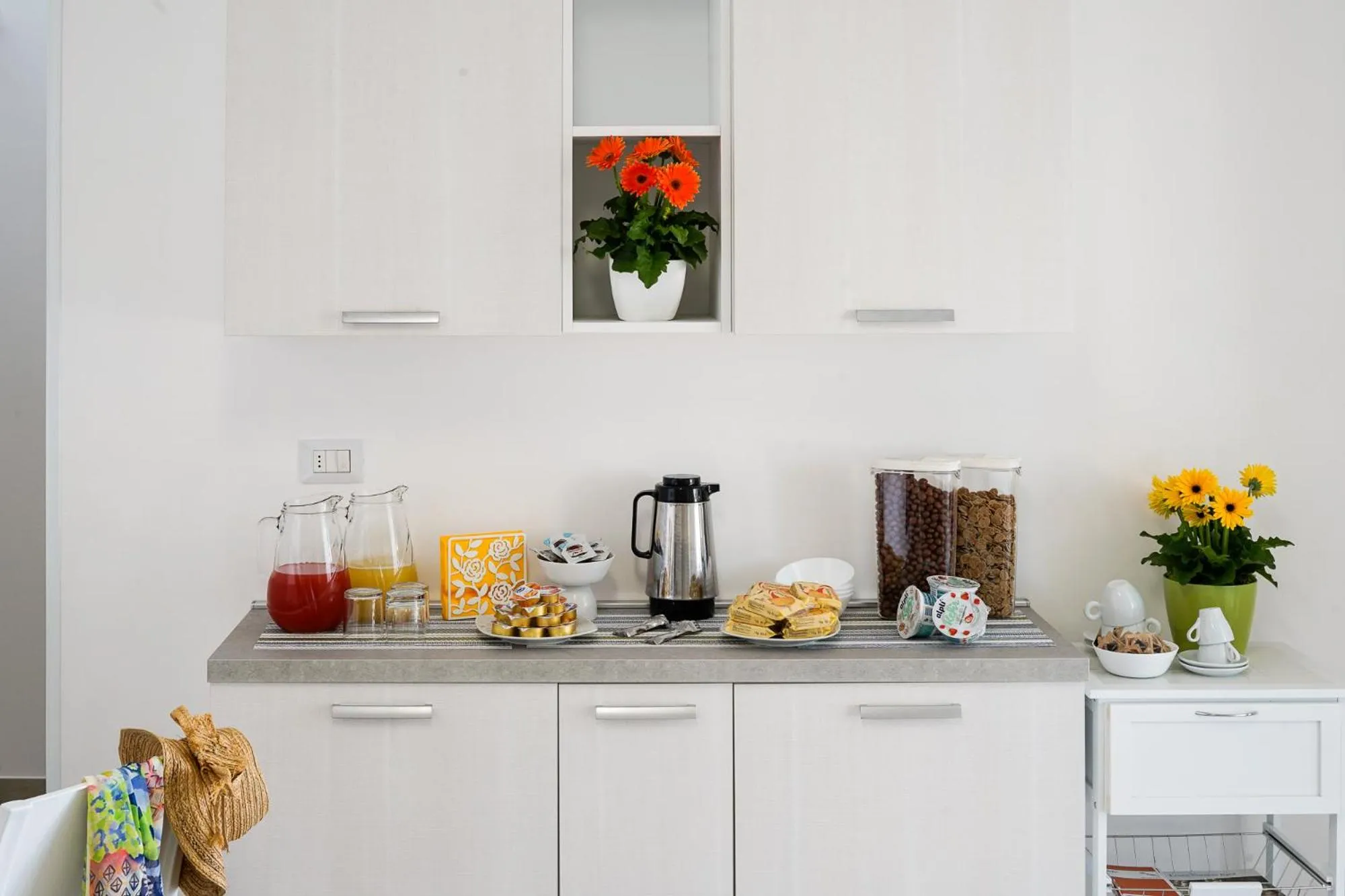 Coffee/tea facilities in Paloma B&B