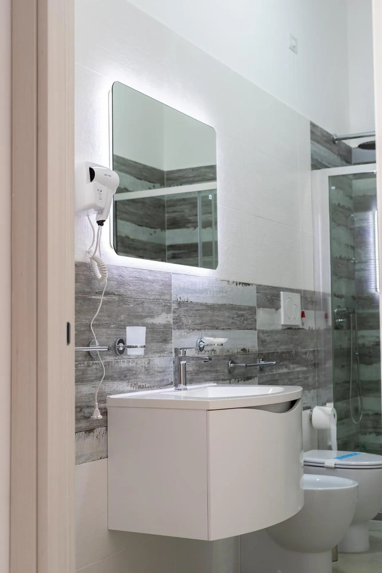 Shower in Paloma B&B