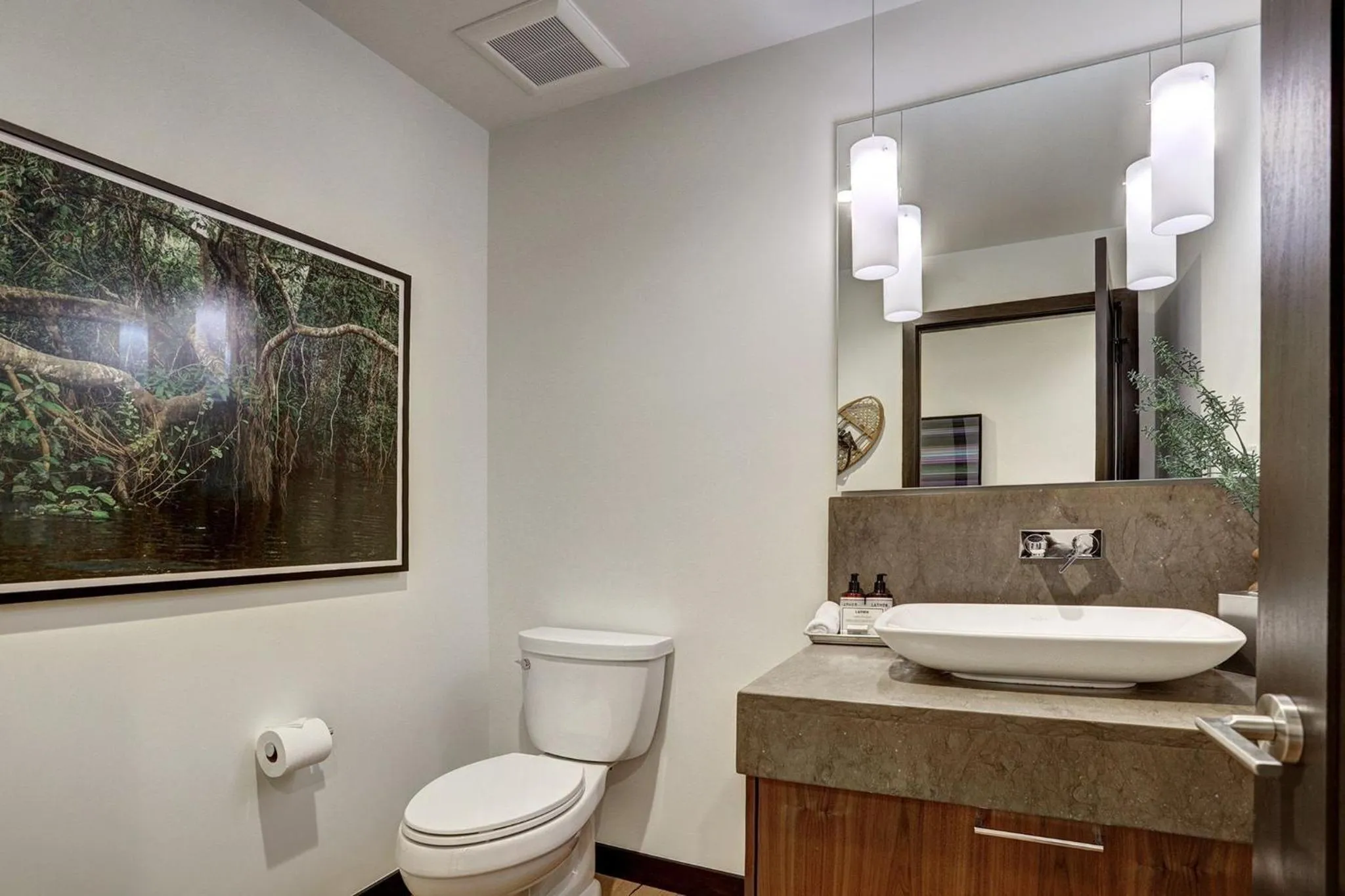 Bathroom in The Arrabelle at Vail Square, a RockResort