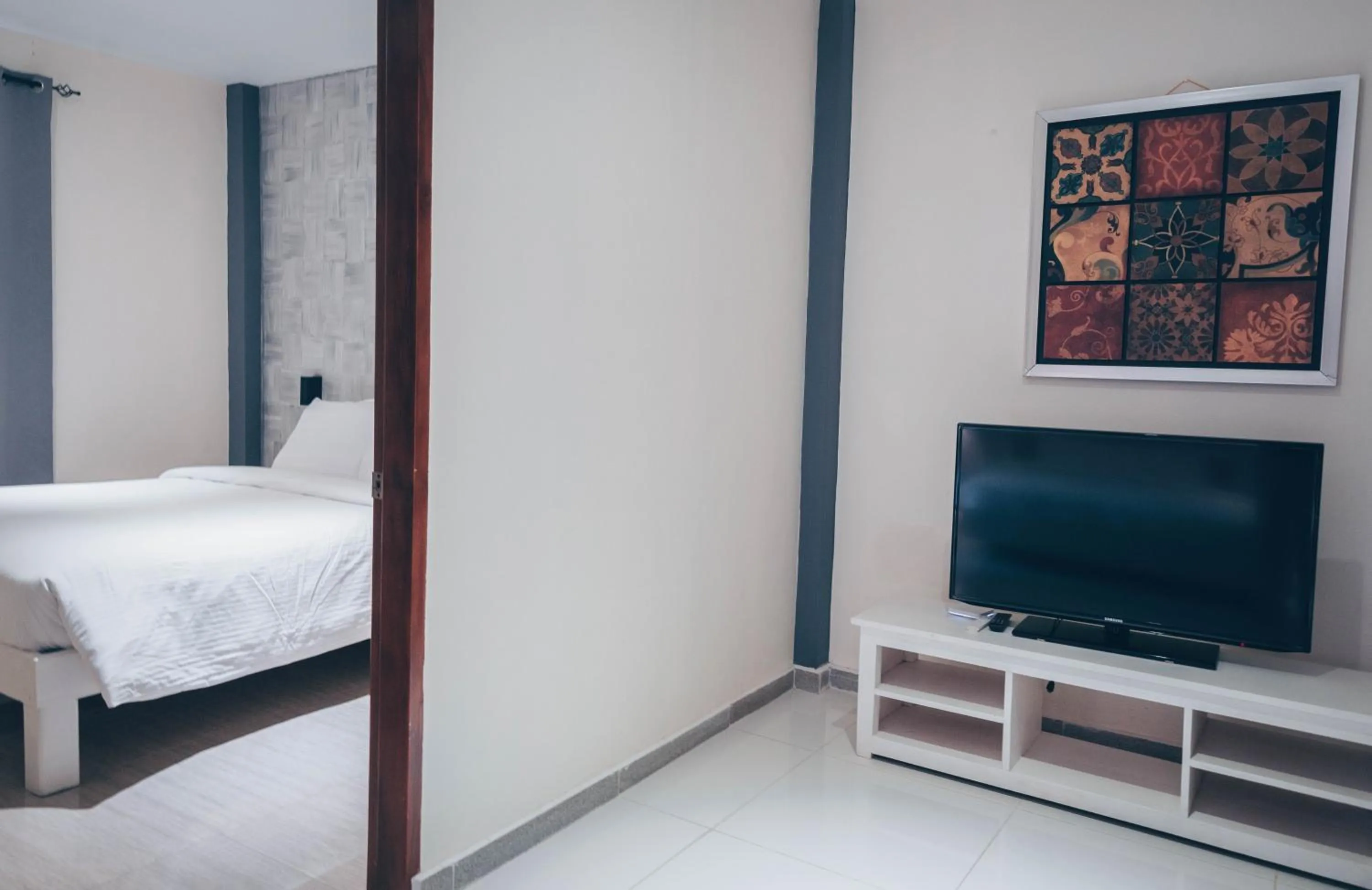 TV and multimedia, Bed in Alona Northland Resort