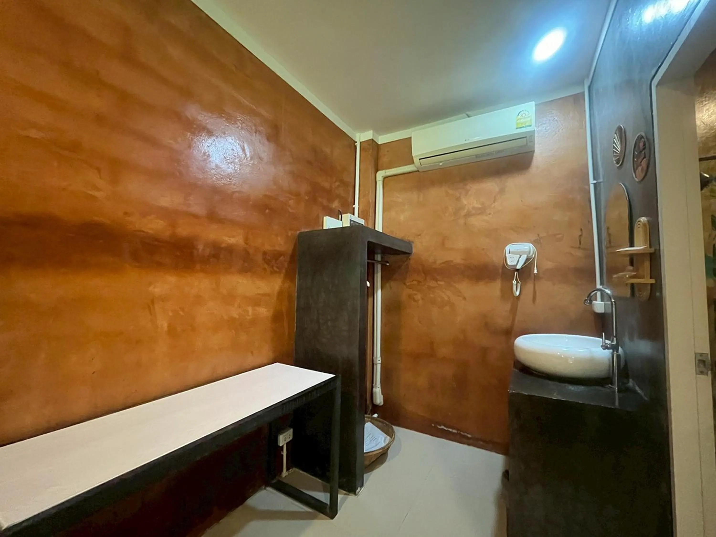 Bathroom in Saikaew Resort
