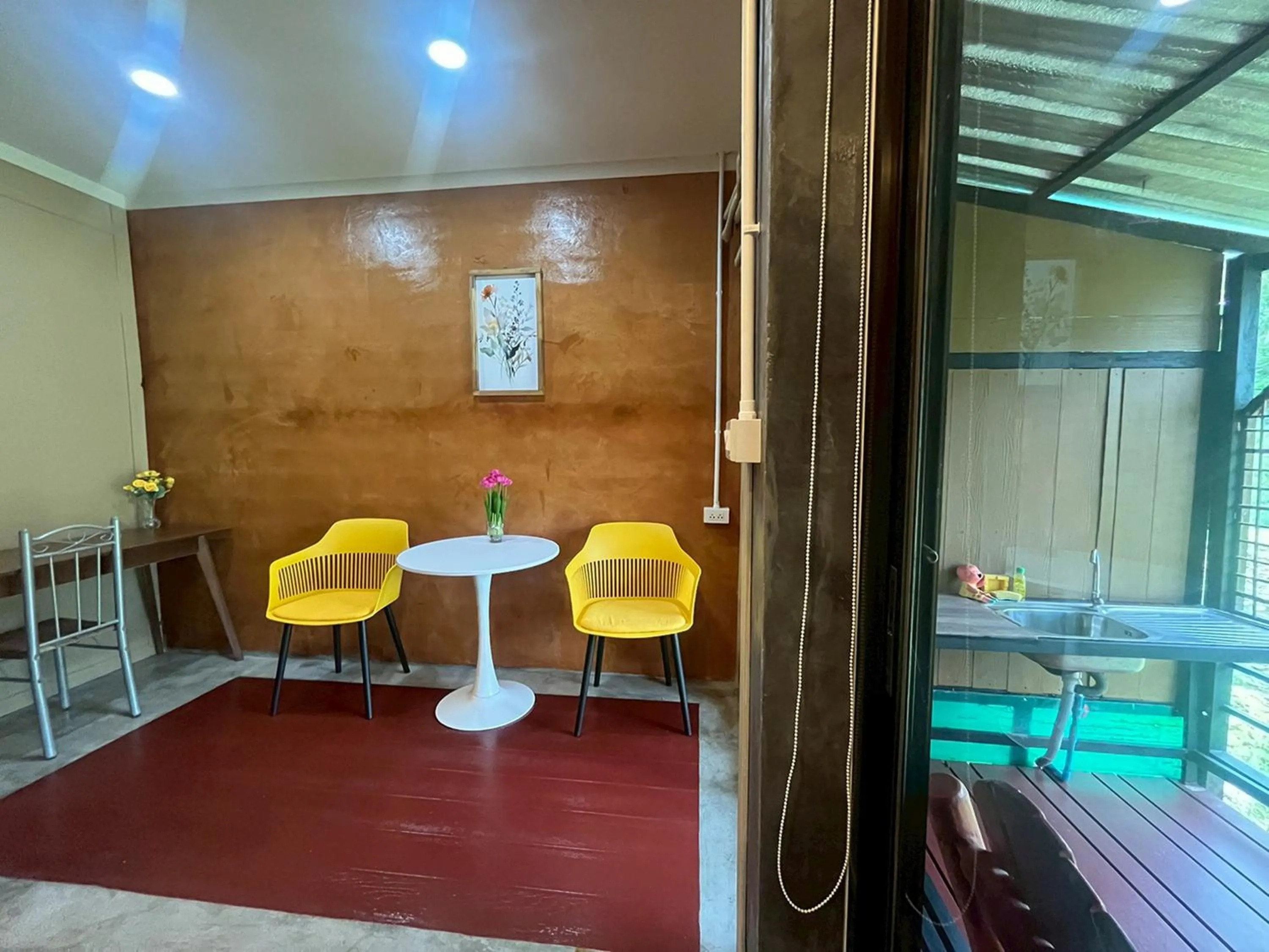 Seating area in Saikaew Resort