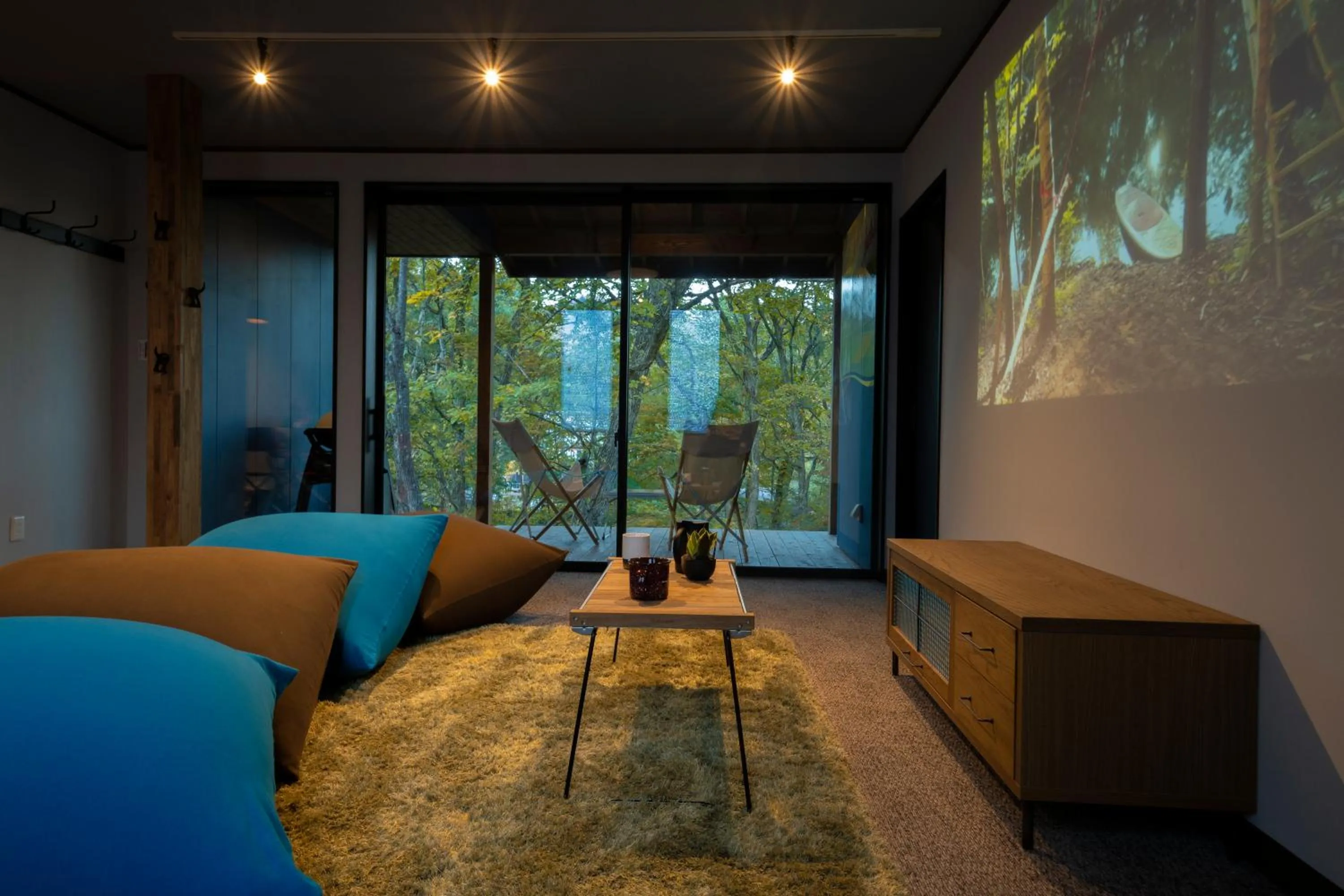 Communal lounge/ TV room in STARRY