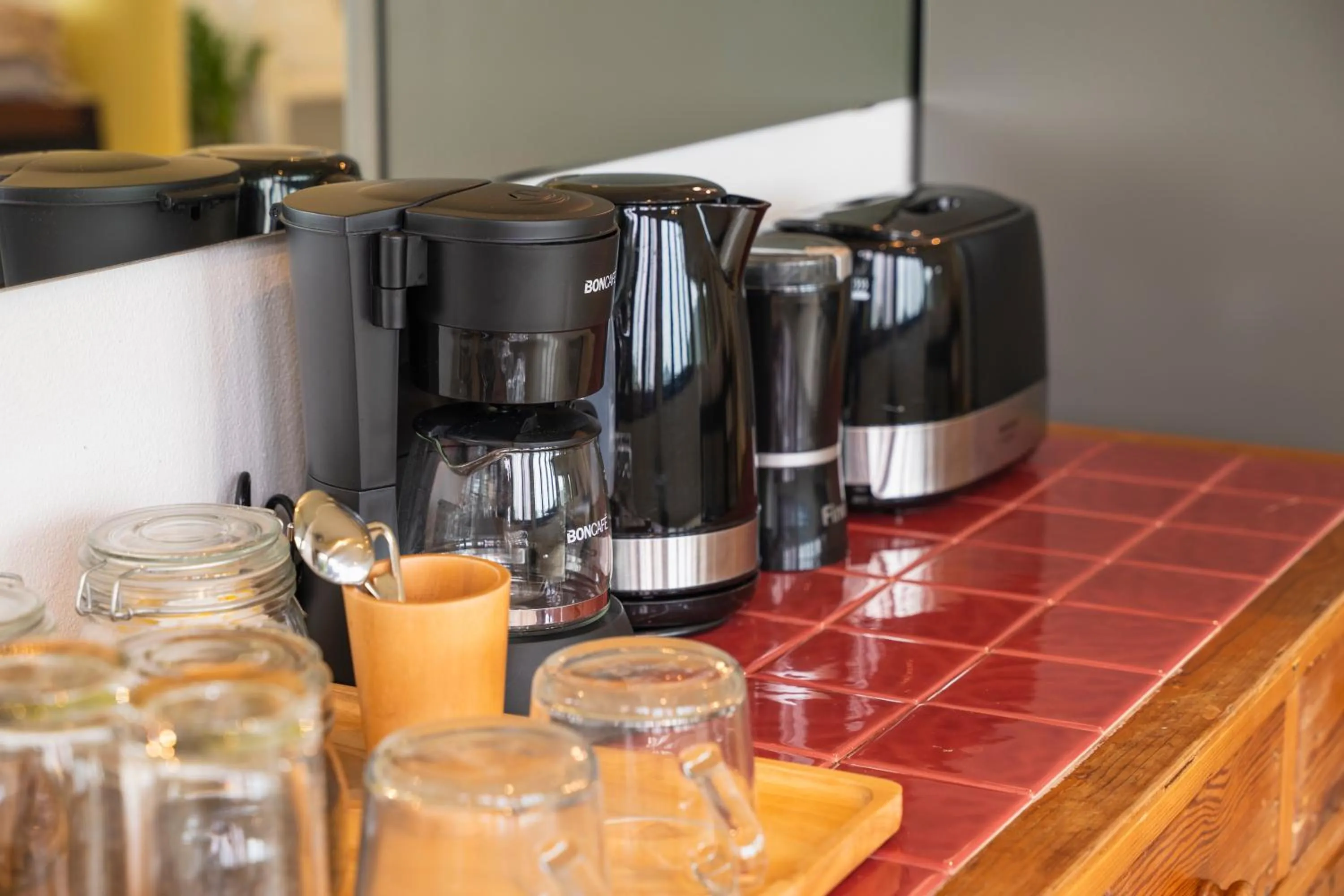 Coffee/tea facilities in Monkey Flower Villas