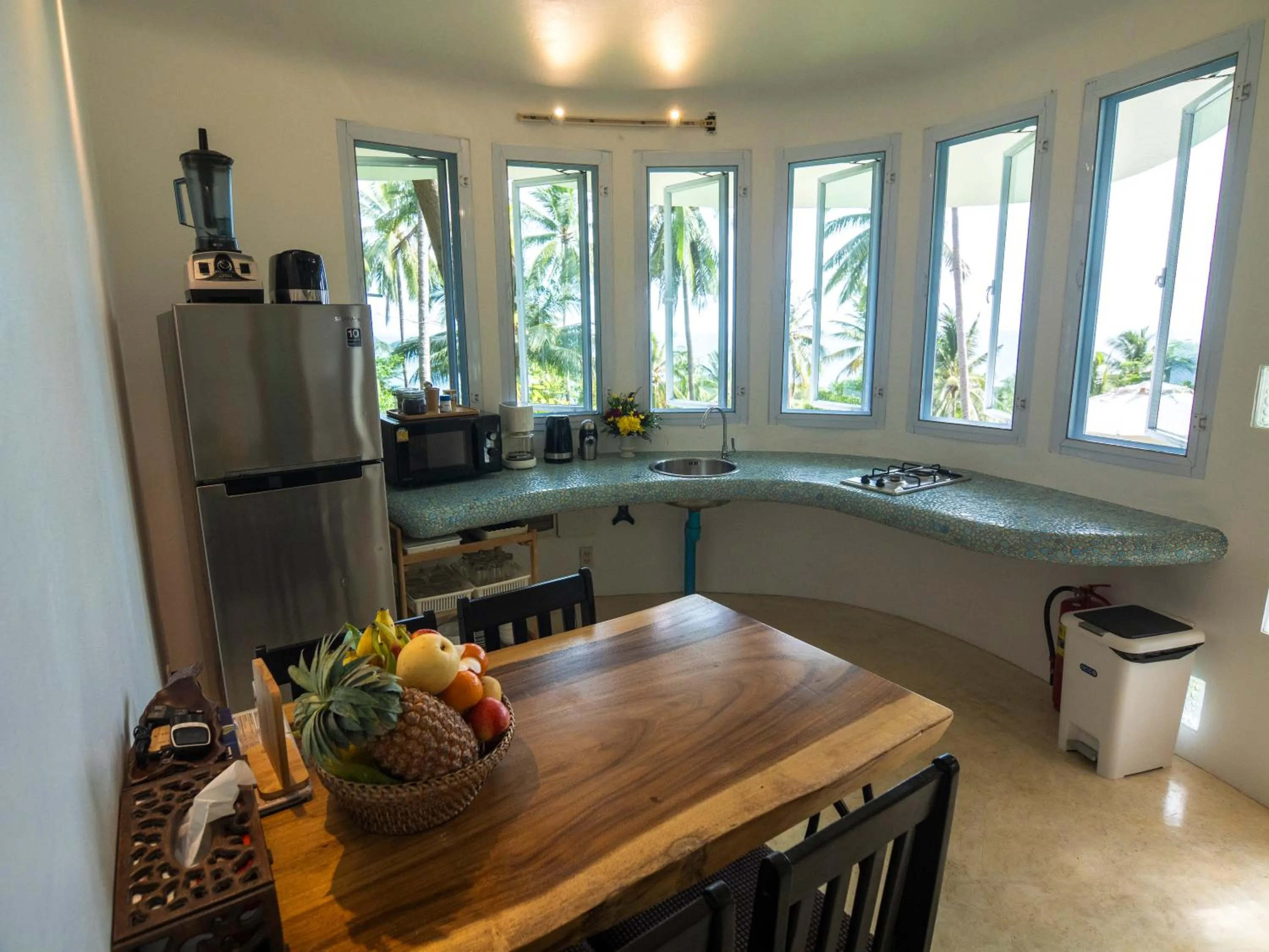 Dining area in Monkey Flower Villas