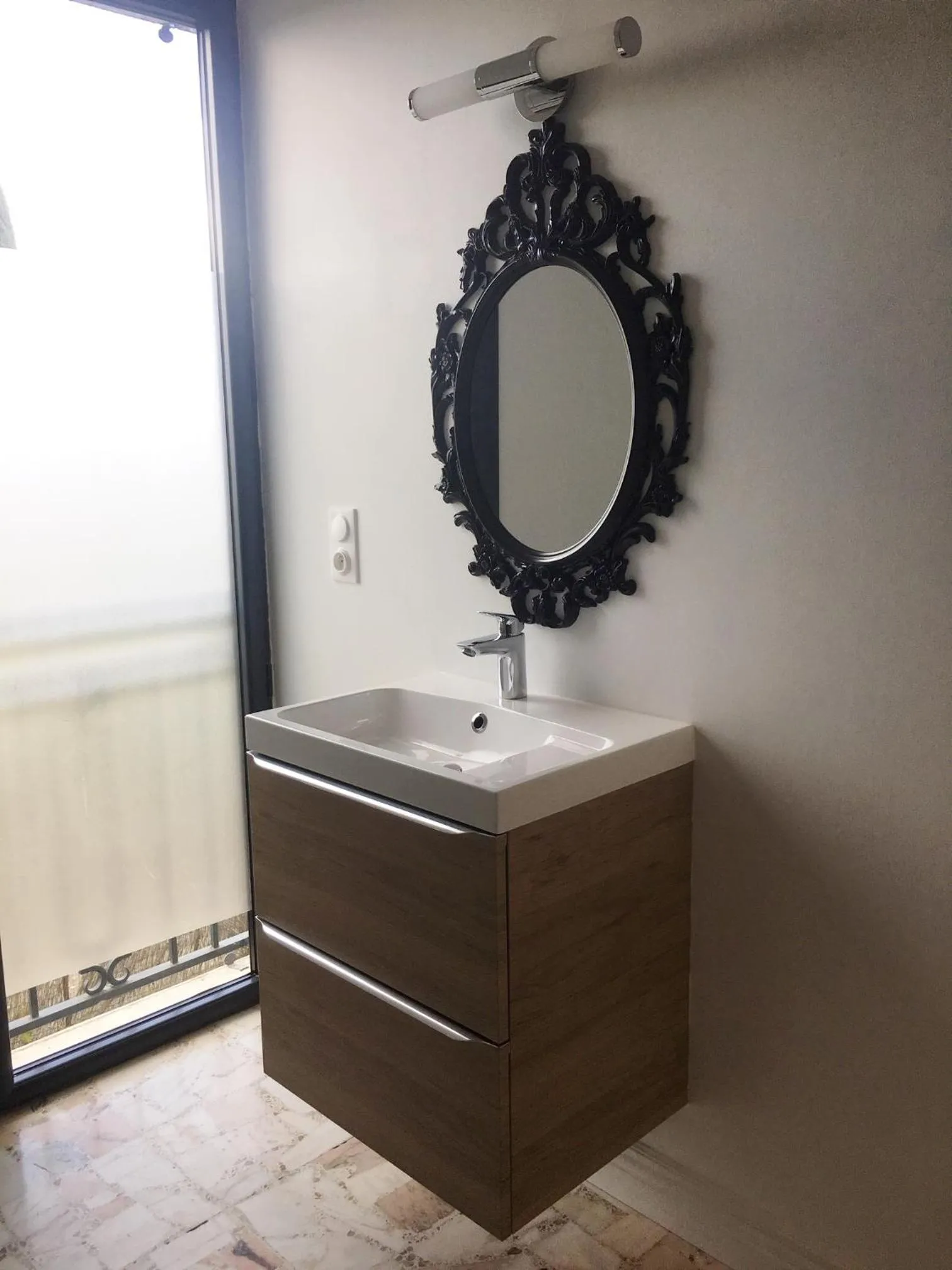 Bathroom in MAISON MIGNARDISE - Cité