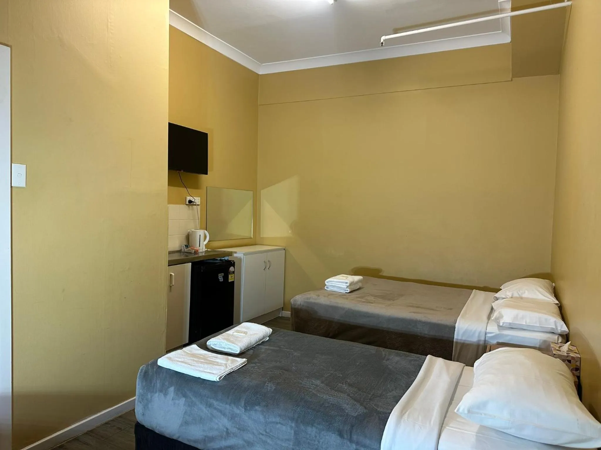 Bedroom, Bed in Central Private Hotel