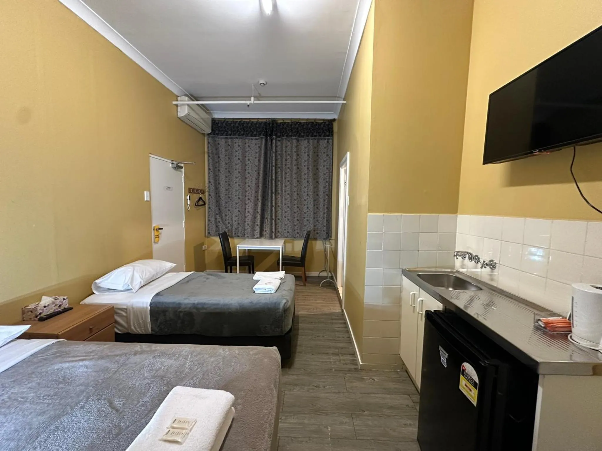 Bedroom, Bed in Central Private Hotel