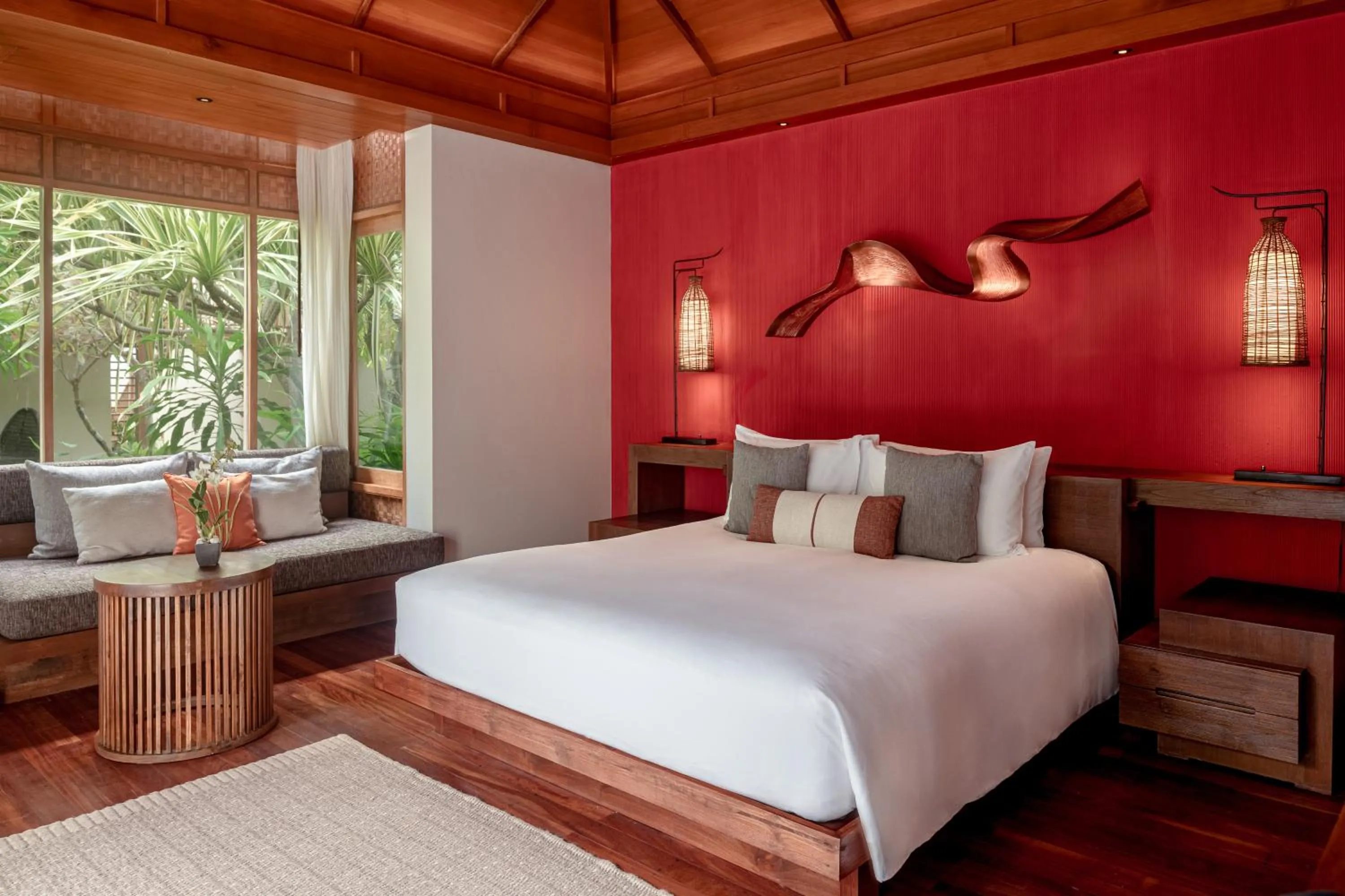 Photo of the whole room, Bed in Anantara Rasananda Koh Phangan Villas