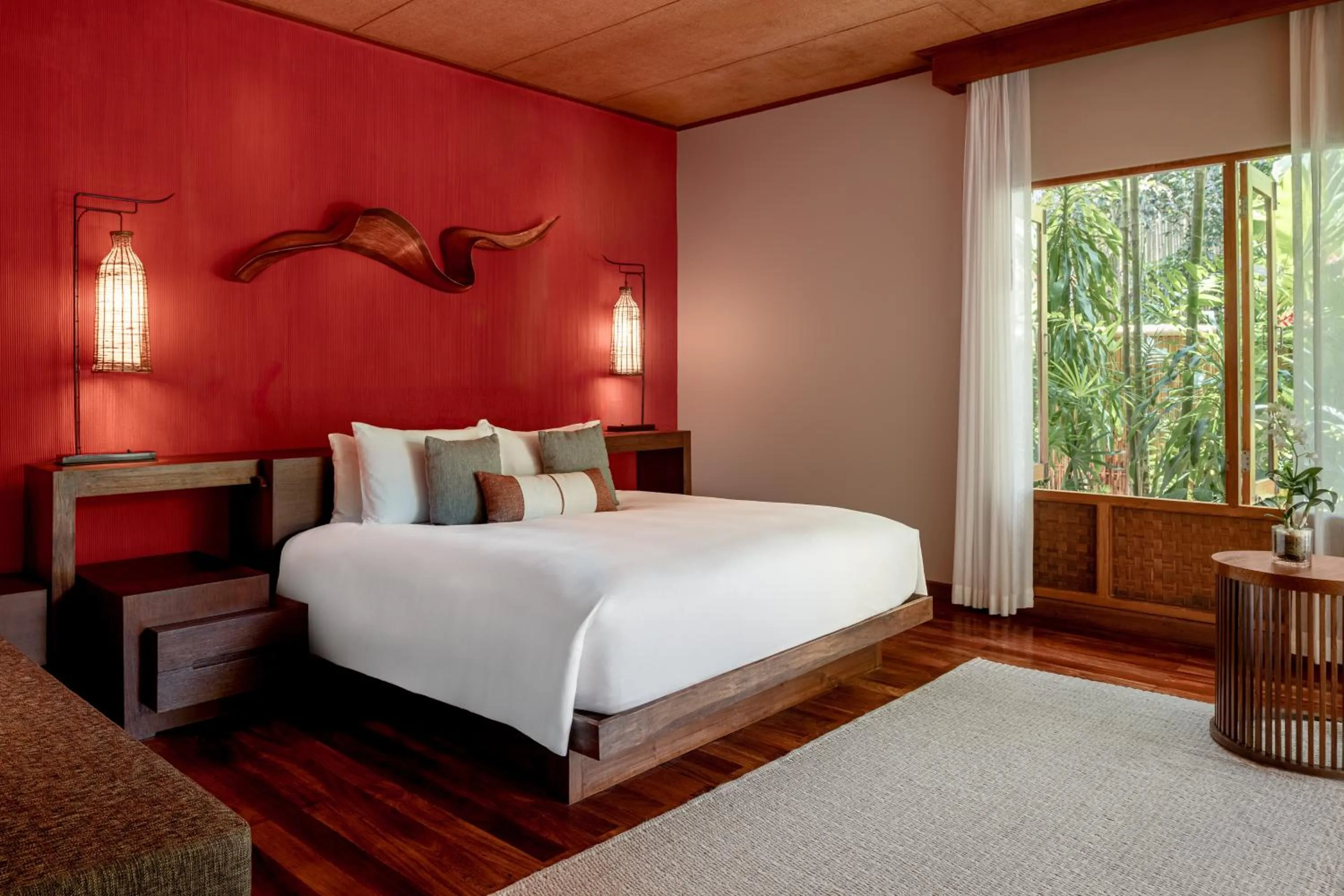 Photo of the whole room, Bed in Anantara Rasananda Koh Phangan Villas