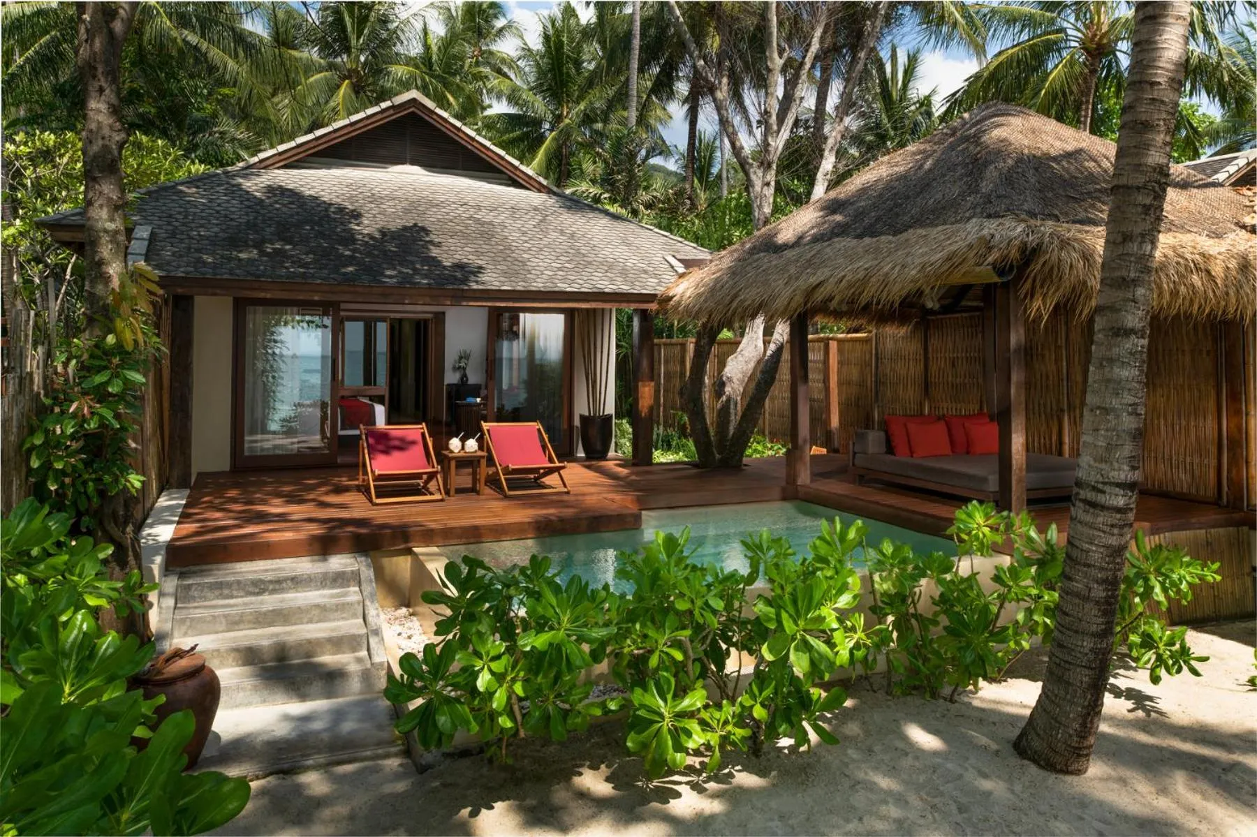 Patio in Anantara Rasananda Koh Phangan Villas