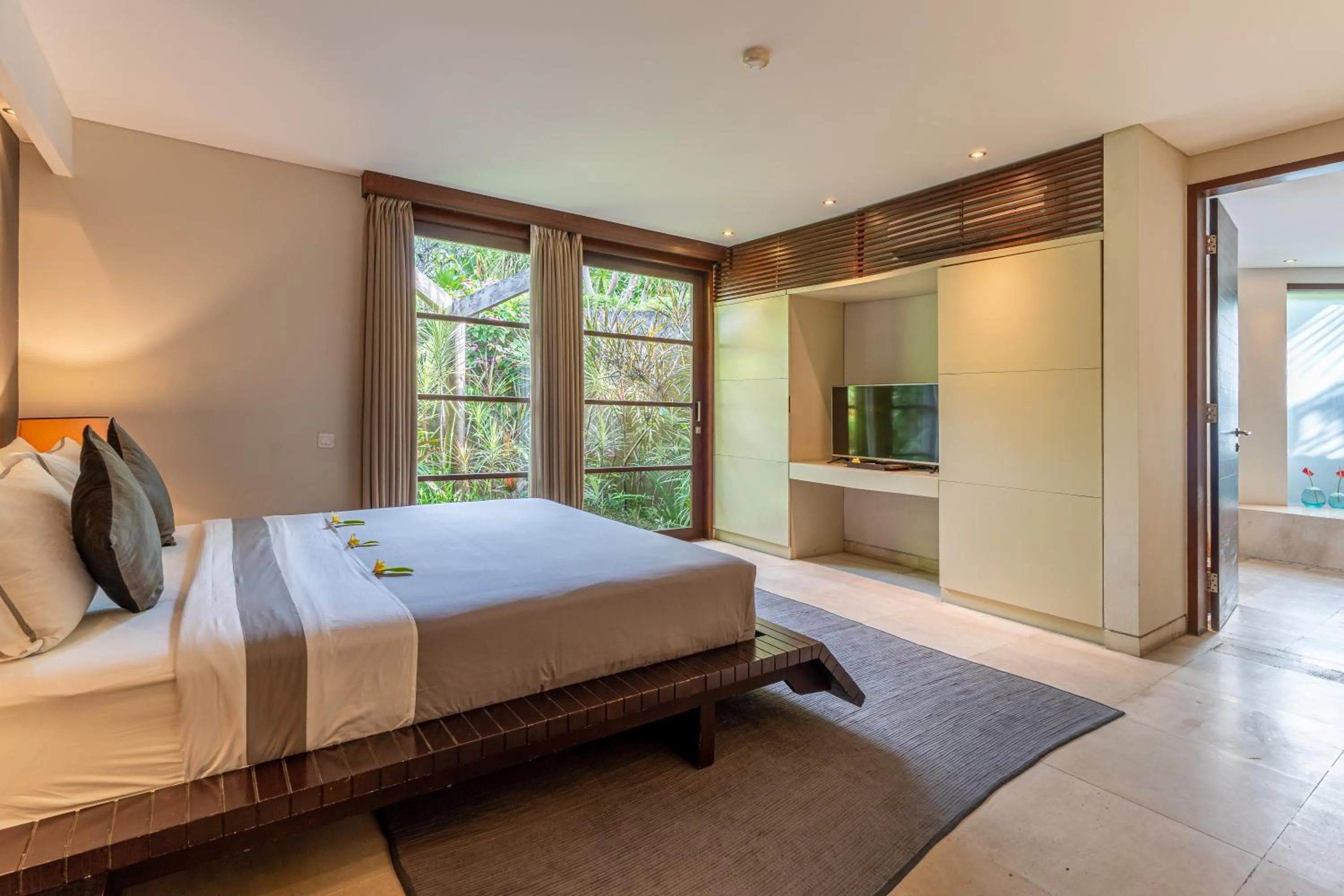 Bedroom, Bed in The Layar - Designer Villas and Spa