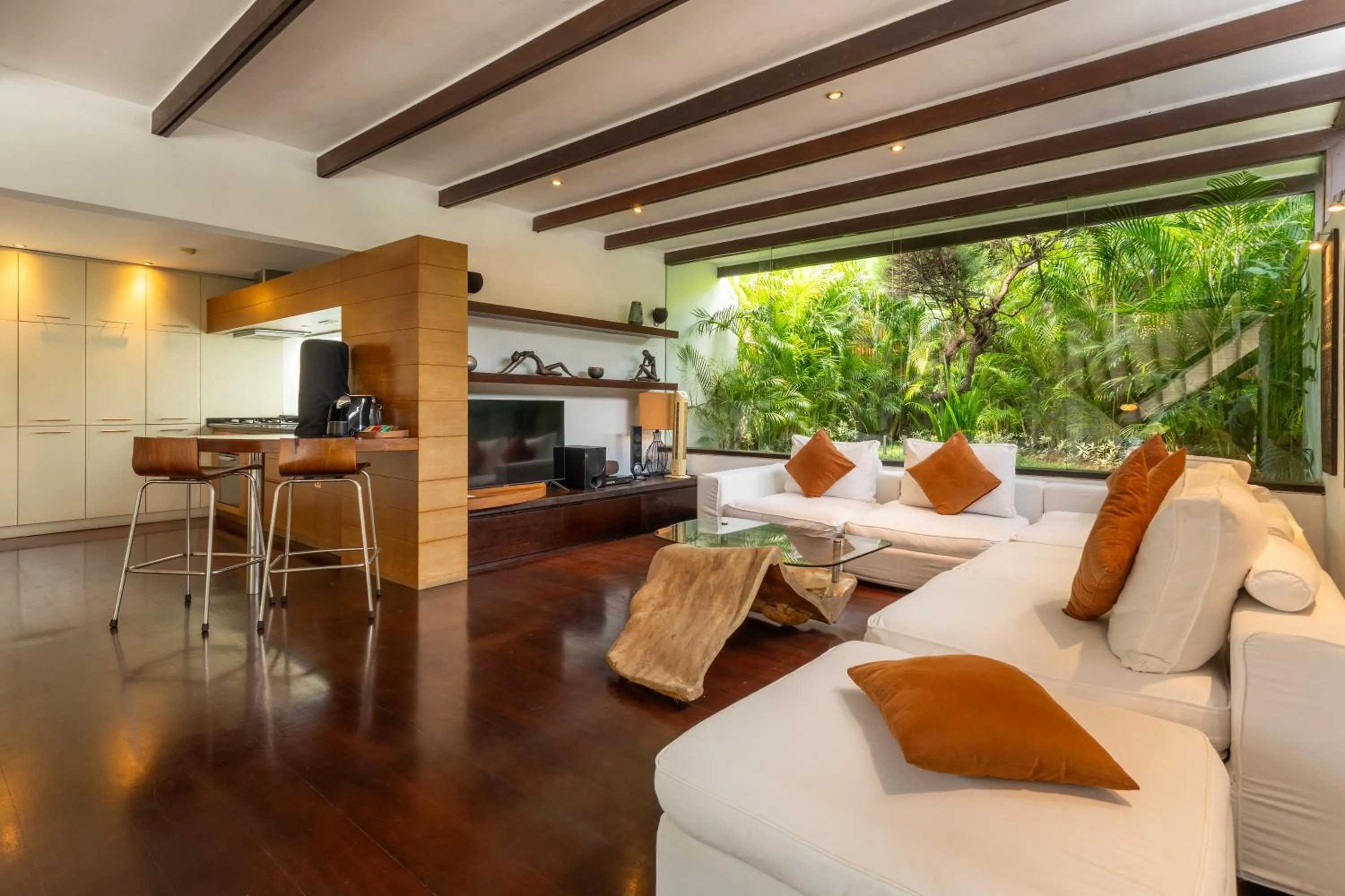 Communal lounge/ TV room in The Layar - Designer Villas and Spa