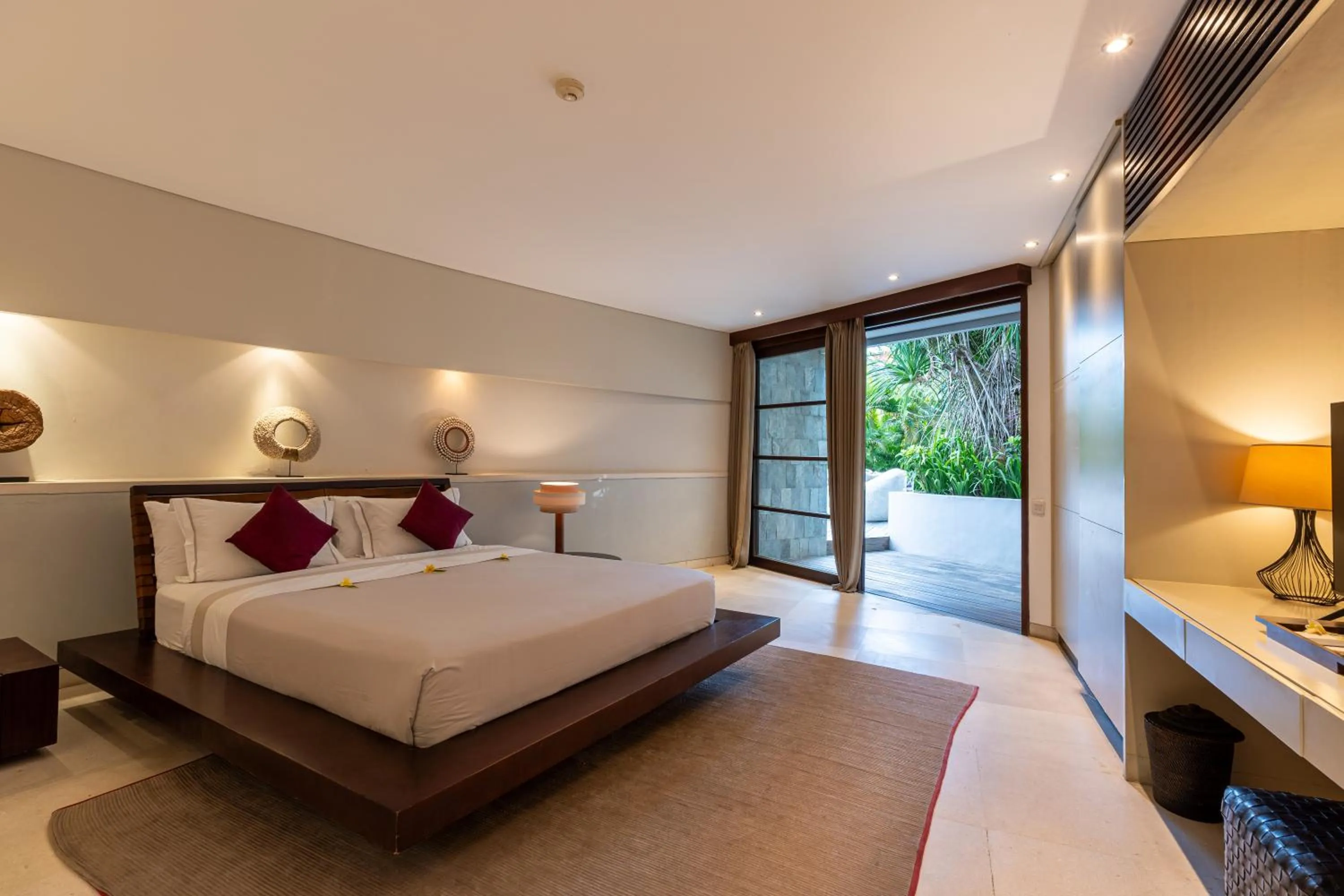Bedroom, Bed in The Layar - Designer Villas and Spa