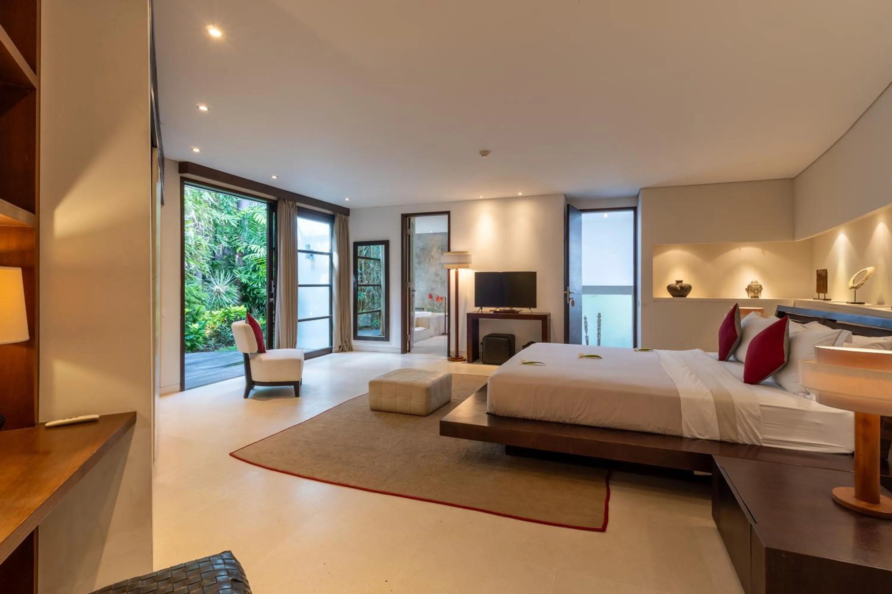 Bedroom, Bed in The Layar - Designer Villas and Spa