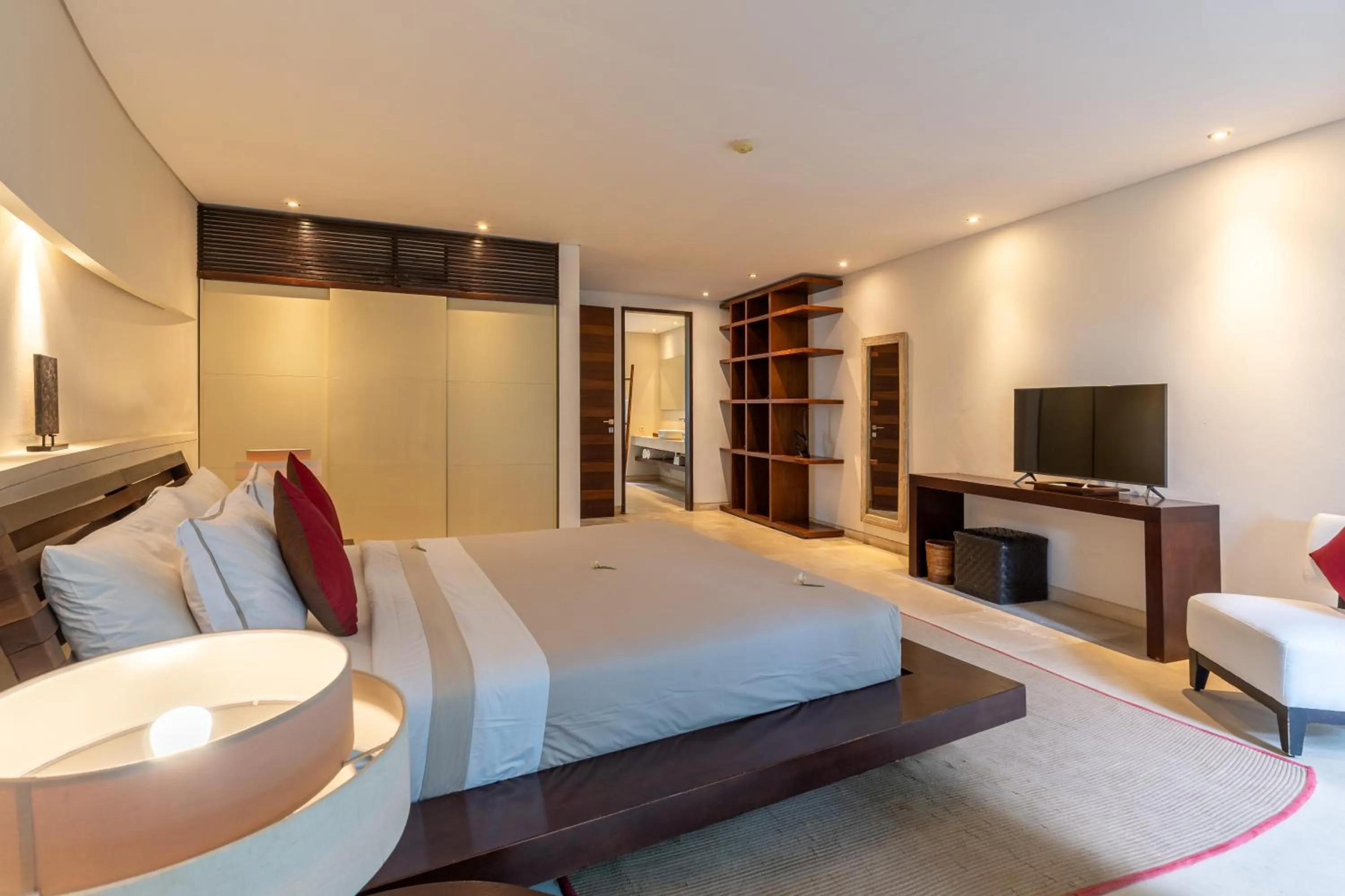 Bedroom, Bed in The Layar - Designer Villas and Spa