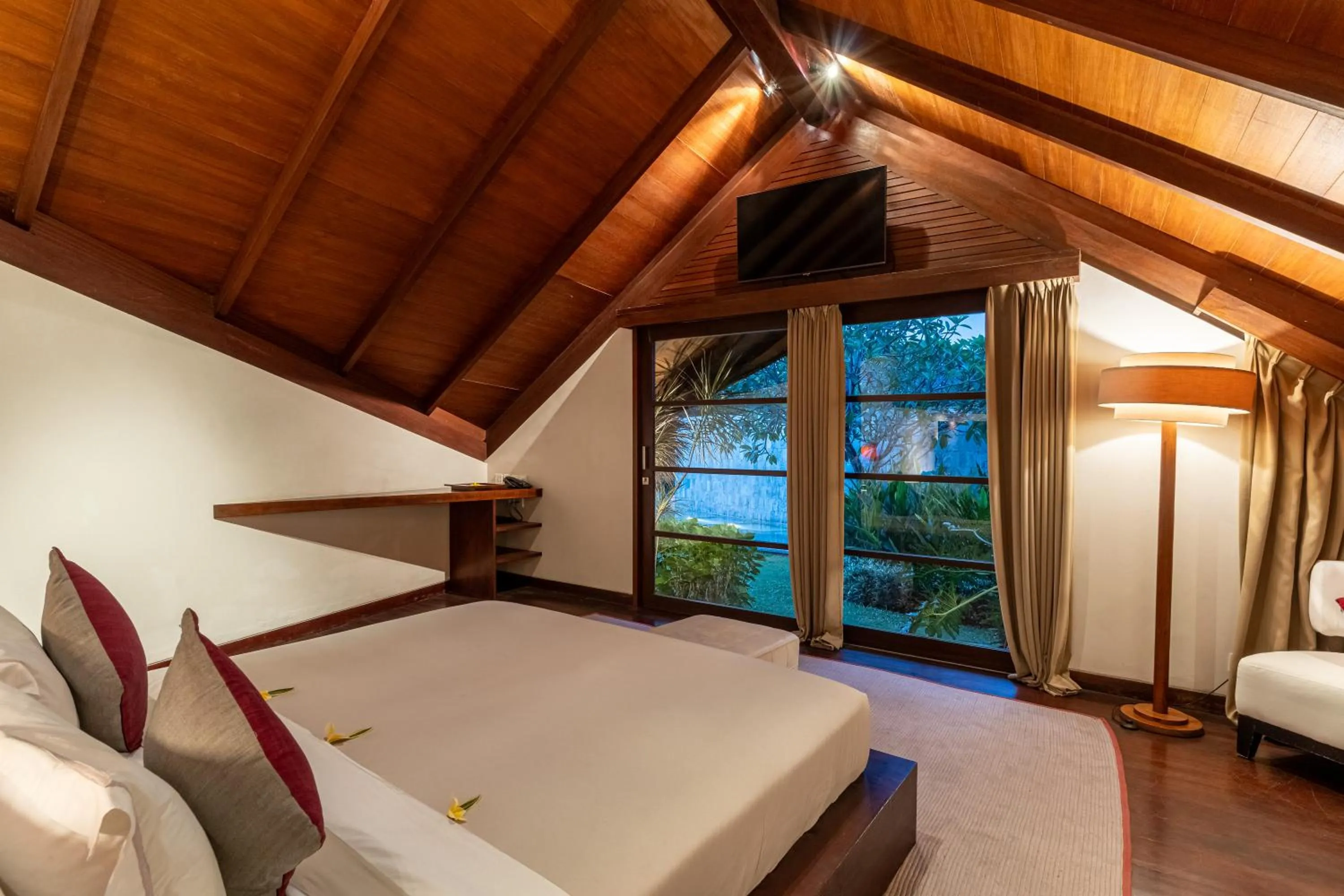 Bedroom, Bed in The Layar - Designer Villas and Spa