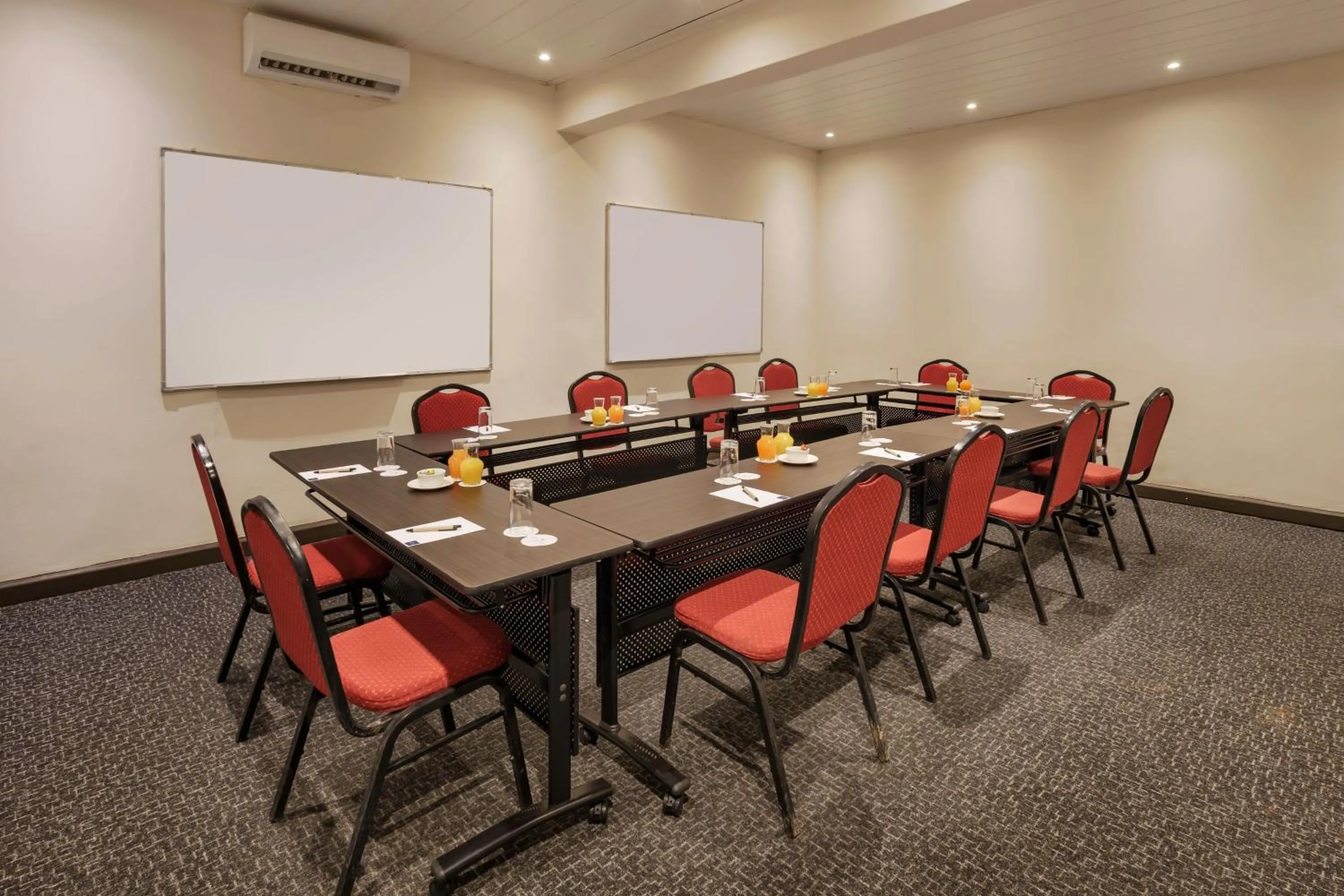 Meeting/conference room in Protea Hotel by Marriott Chipata