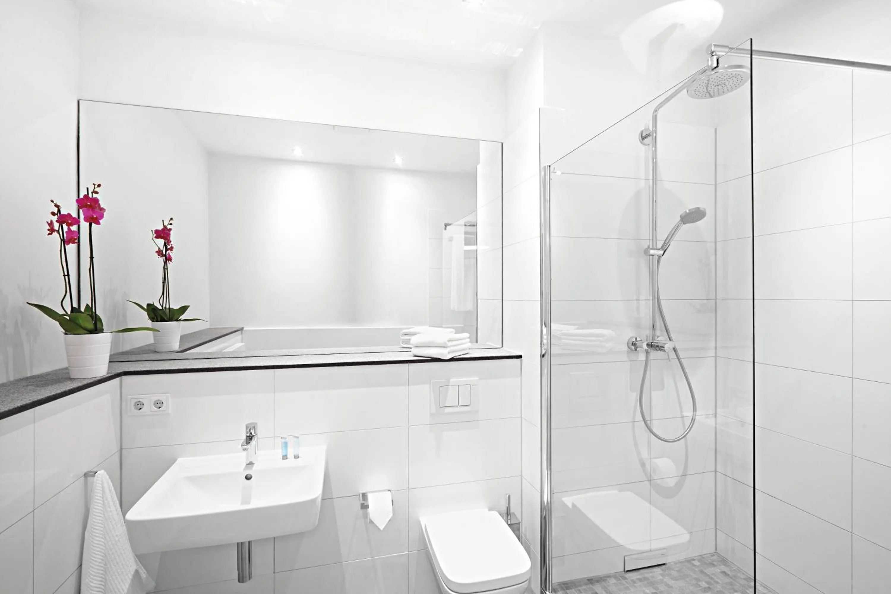 Shower in The Red Apartments