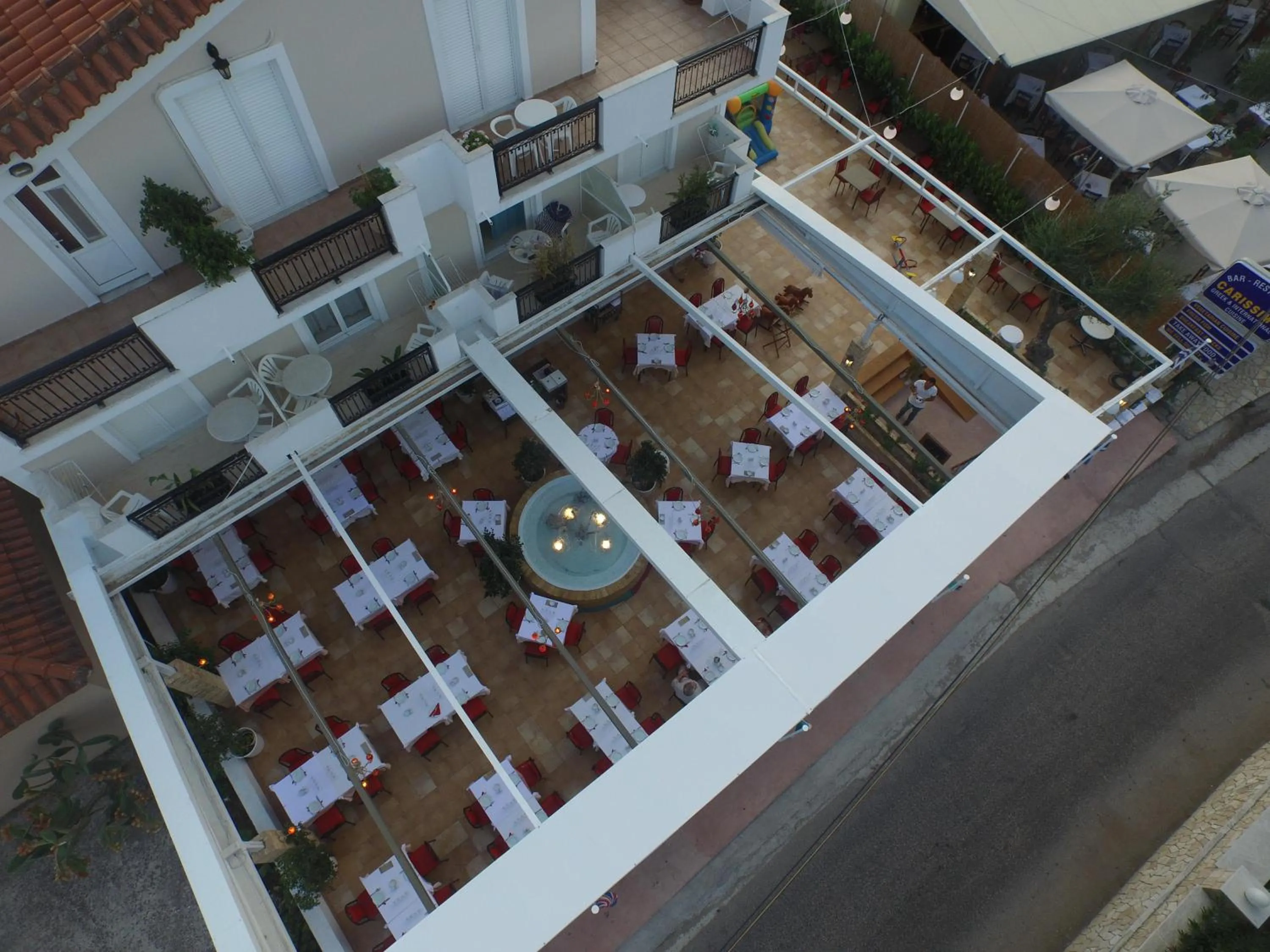 Restaurant/places to eat in Thetis