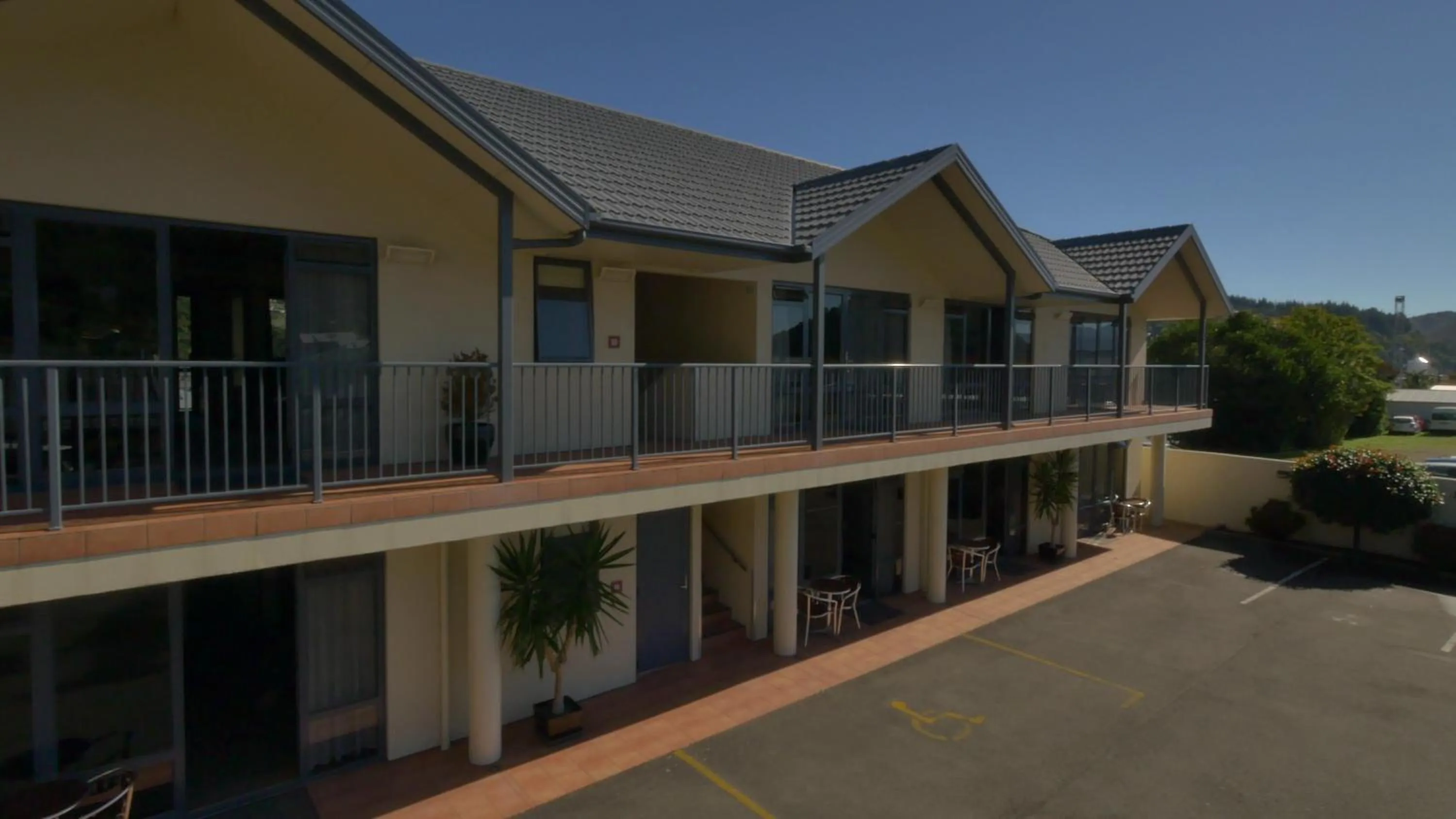 Balcony/Terrace in Broadway Motel