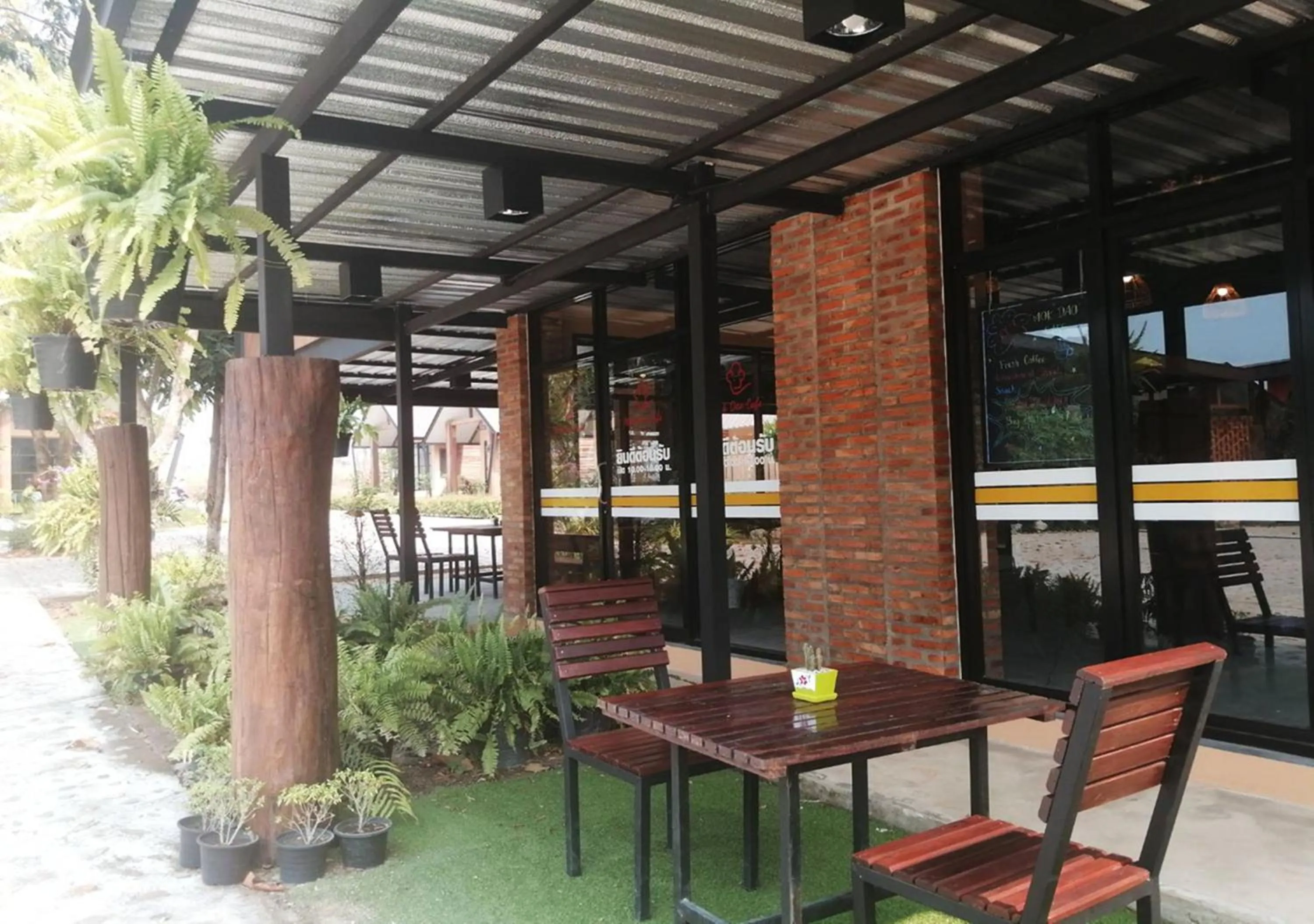 Restaurant/places to eat in Aurora Resort Chiangdao