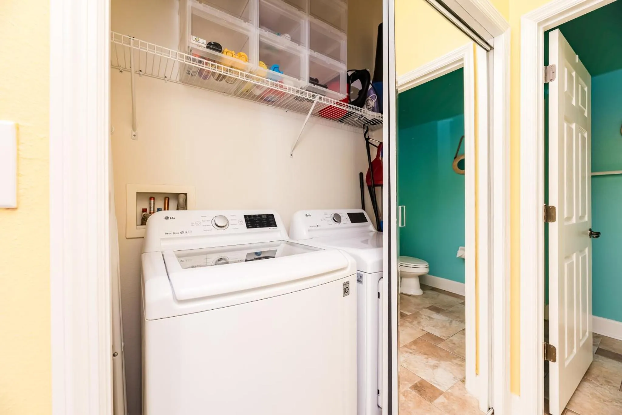 Kitchen or kitchenette in 933 Cinnamon Beach