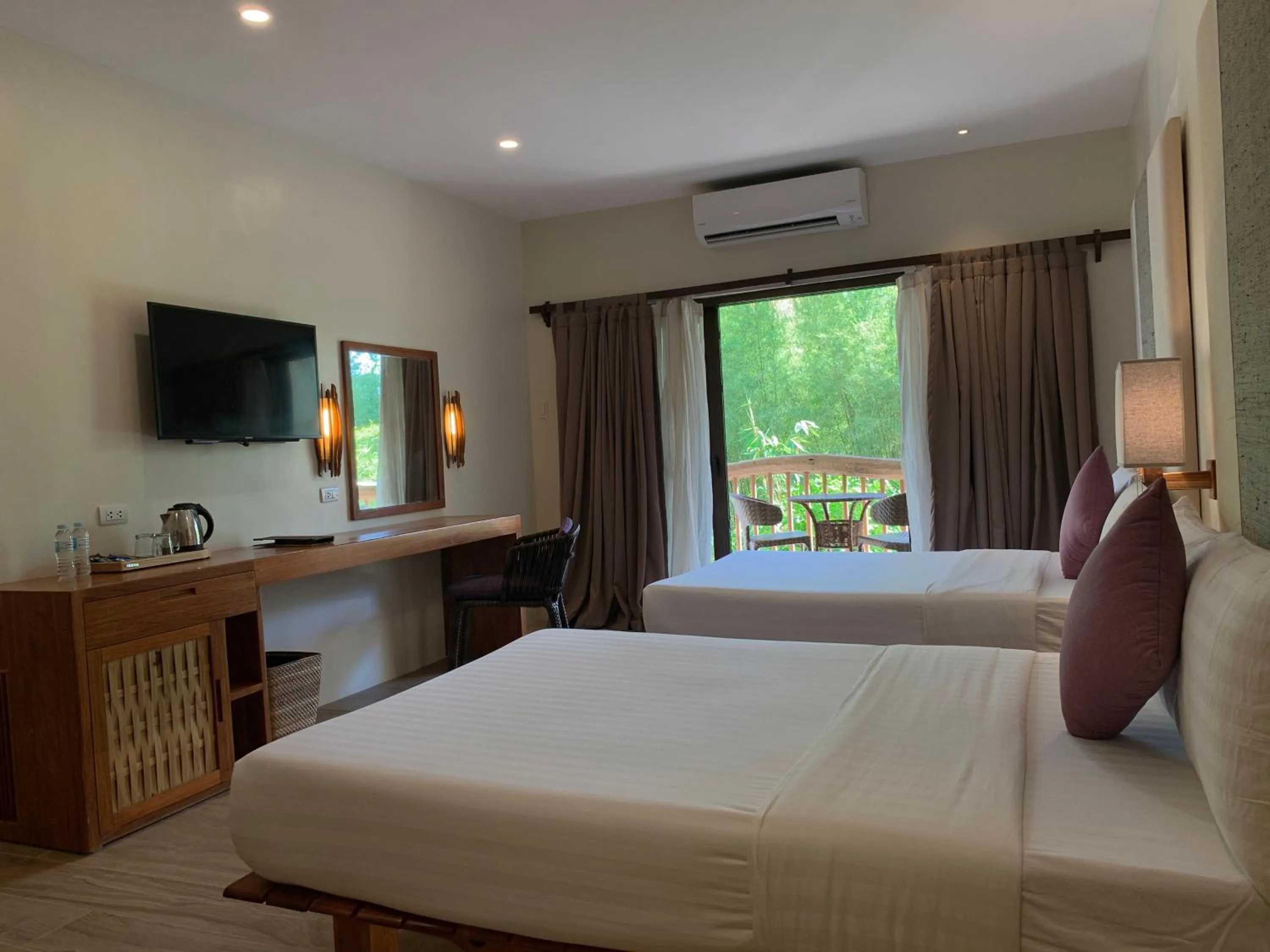 View (from property/room), Bed in Bluewater Panglao Beach Resort