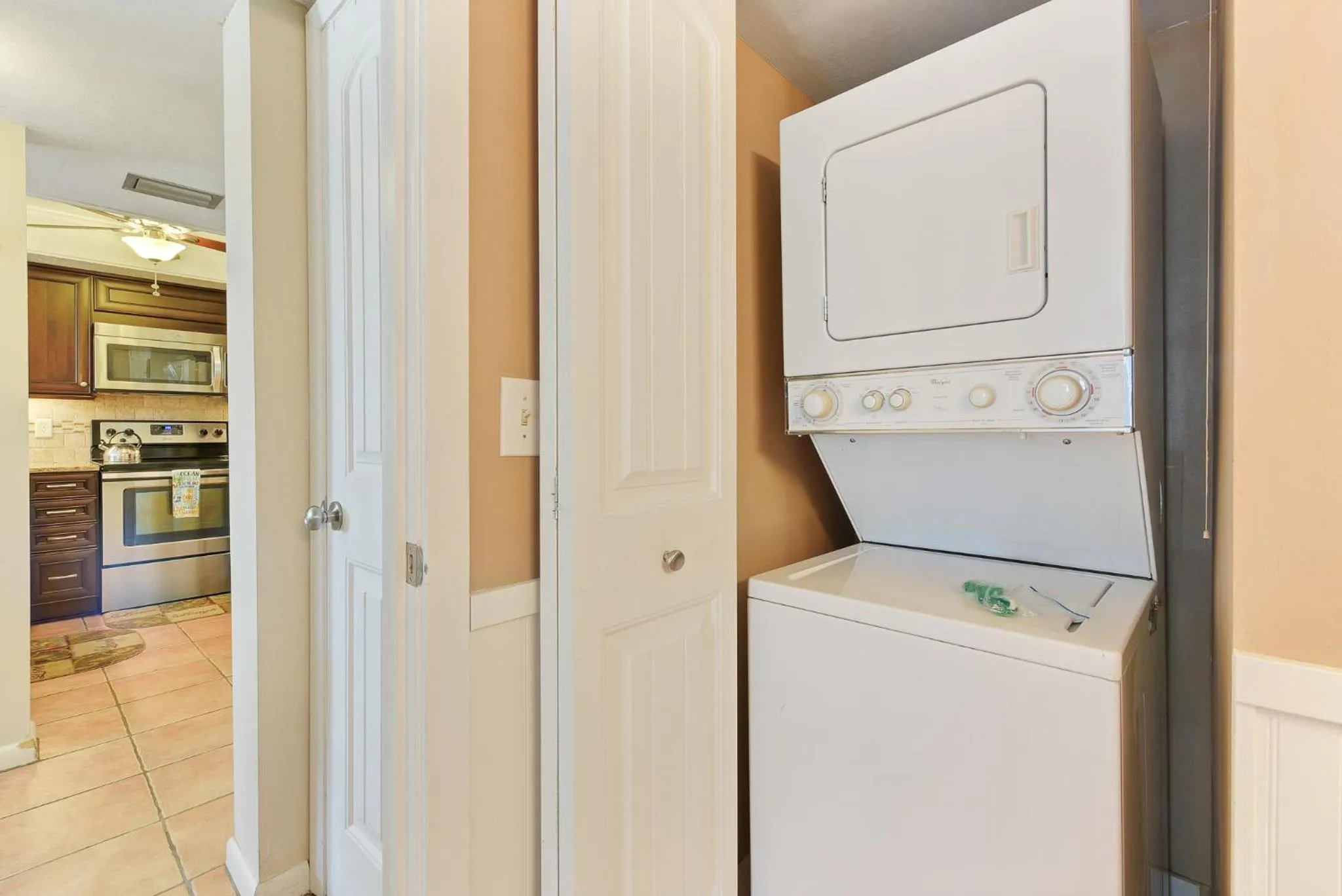 Property building in Ocean Village Club N14