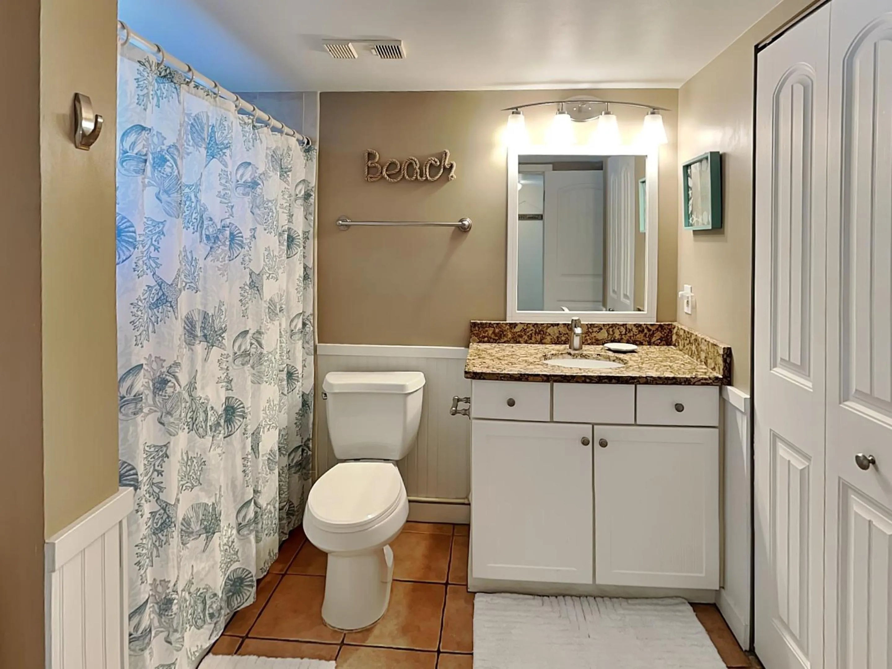 Ocean Village Club N14