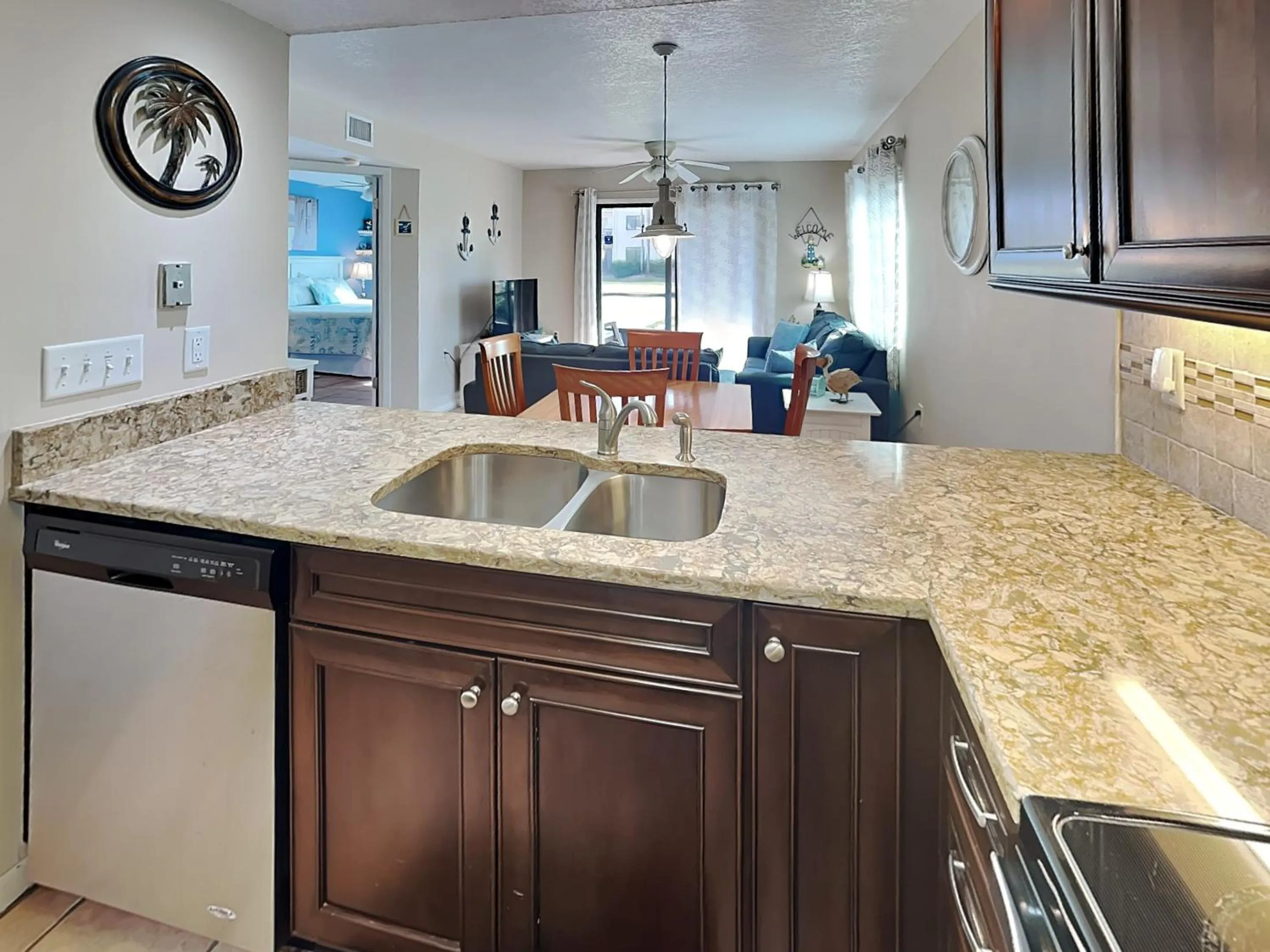 Ocean Village Club N14