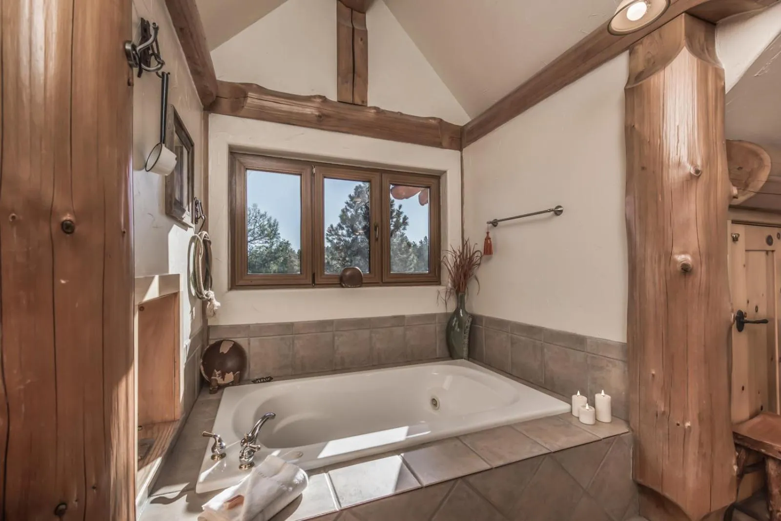 Bathroom in Panther Lodge