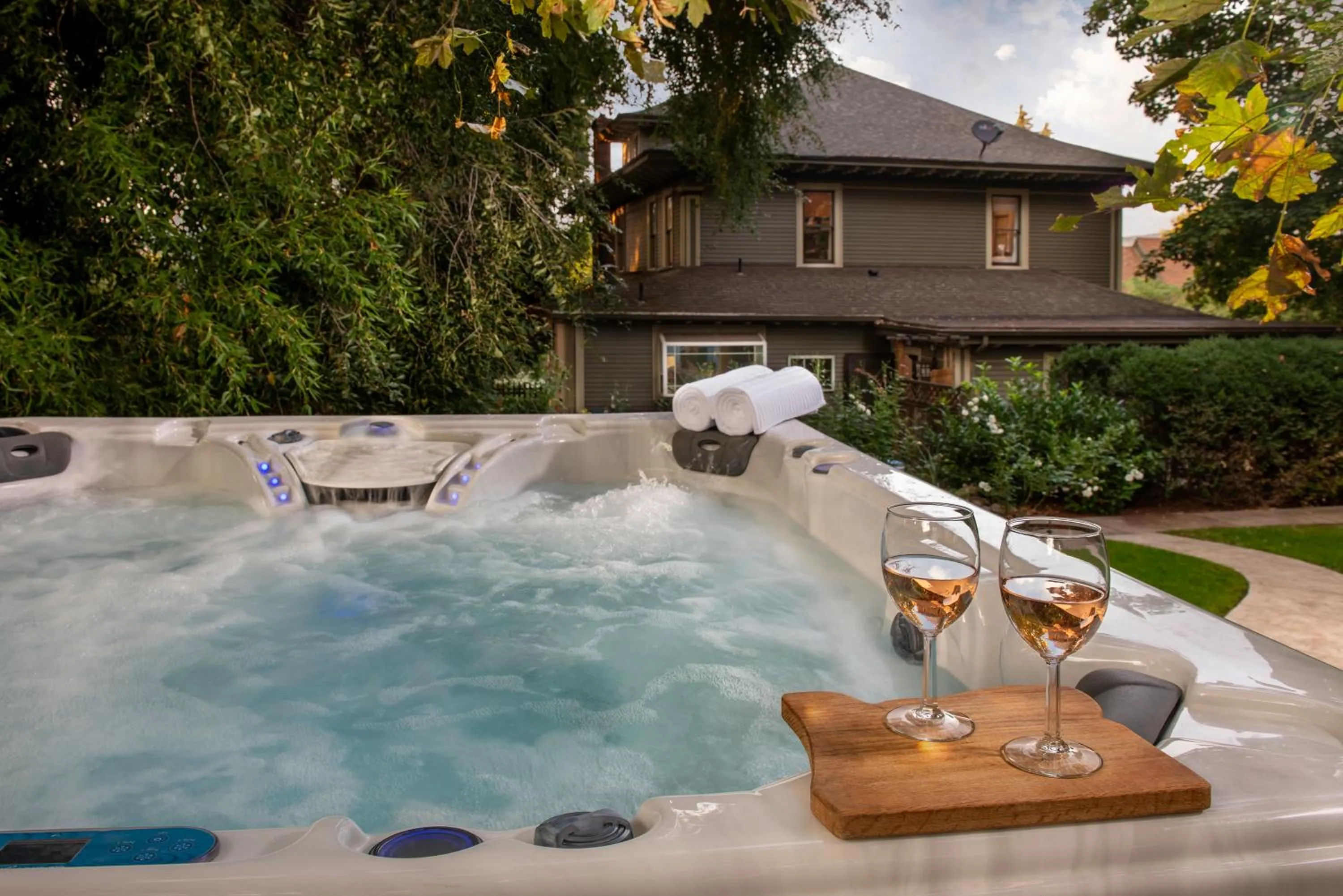 Hot Tub in Inn at the Gorge