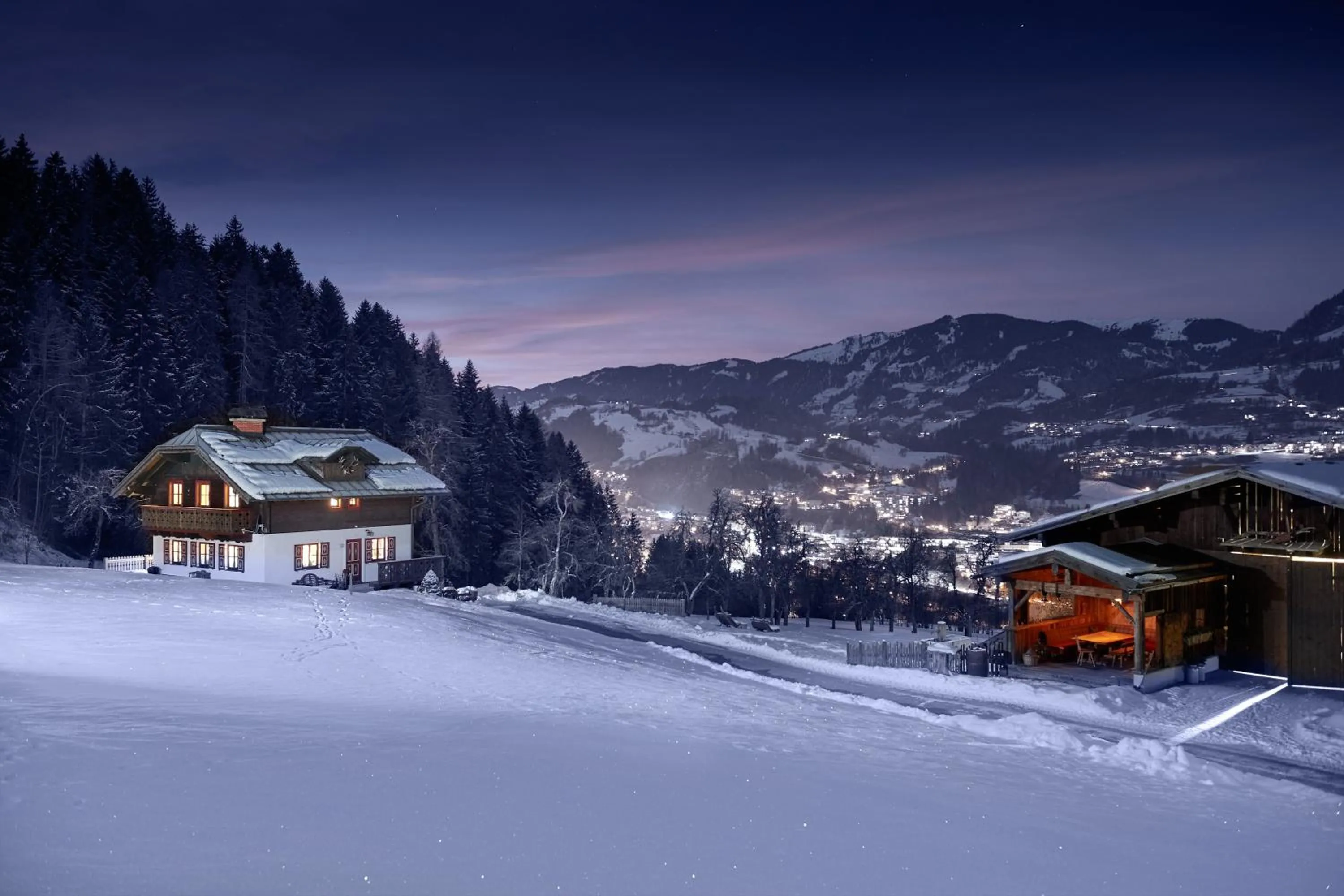 Property building in Lerchs Landhotel