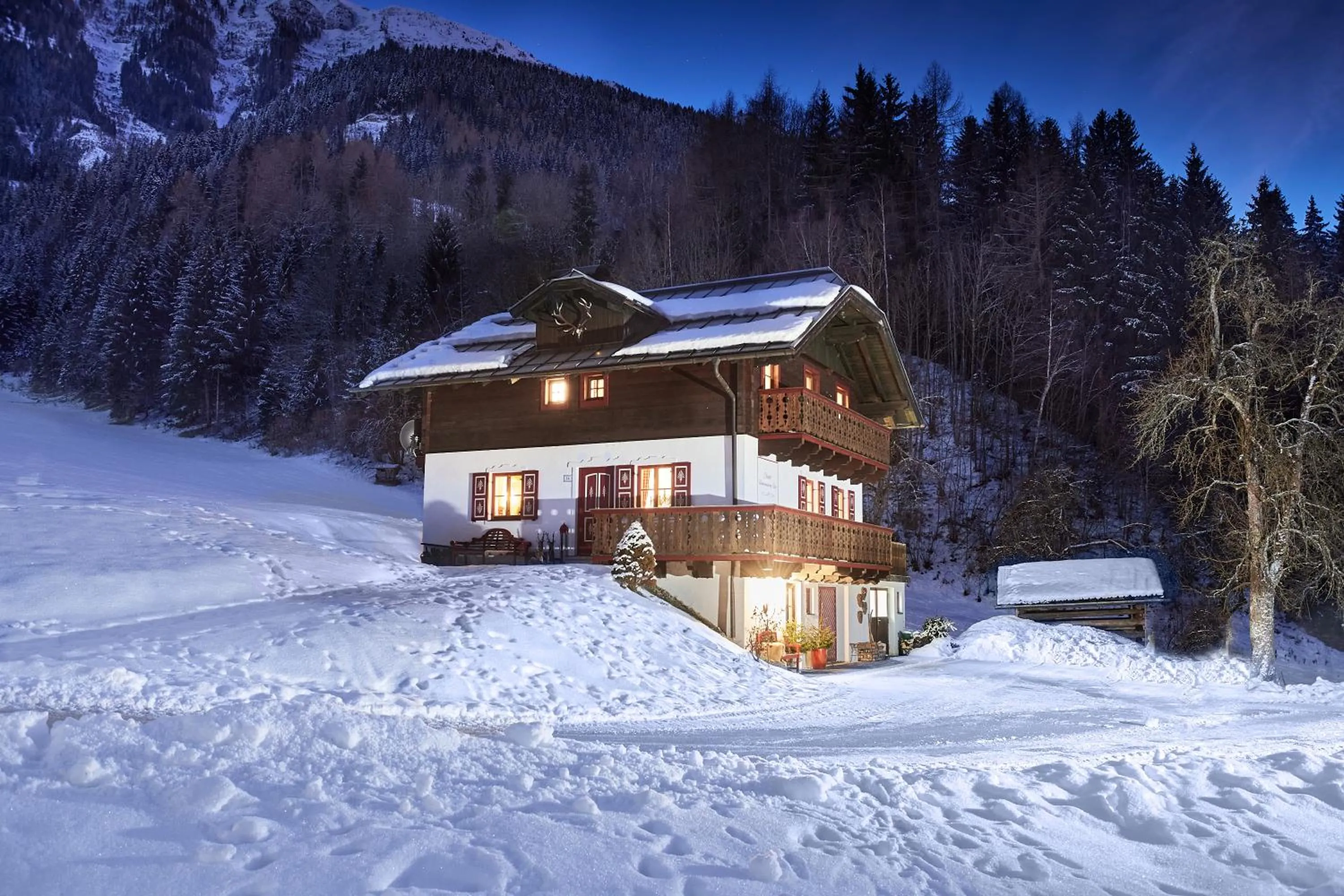 Property building in Lerchs Landhotel