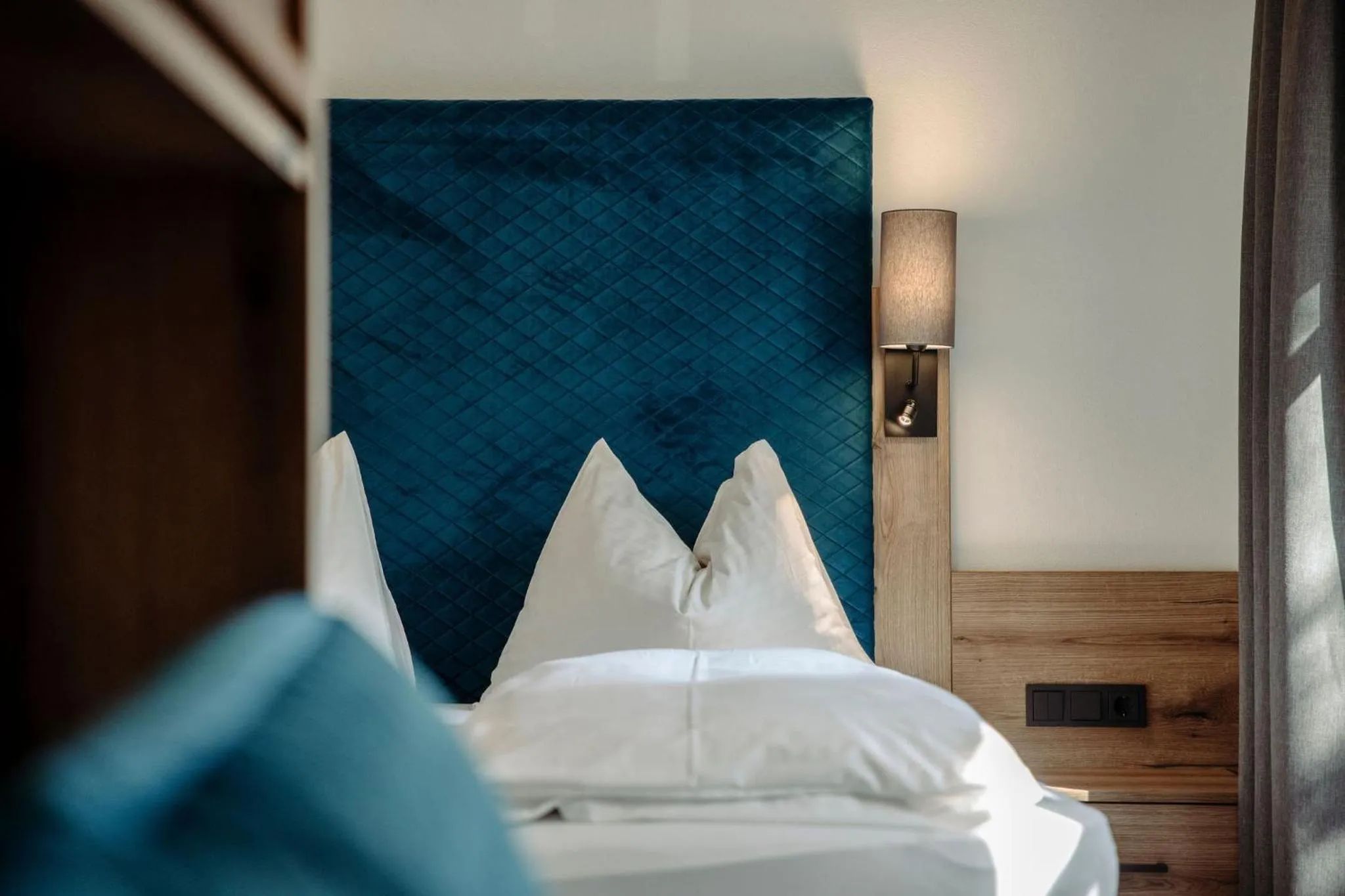 Bedroom, Bed in Lerchs Landhotel