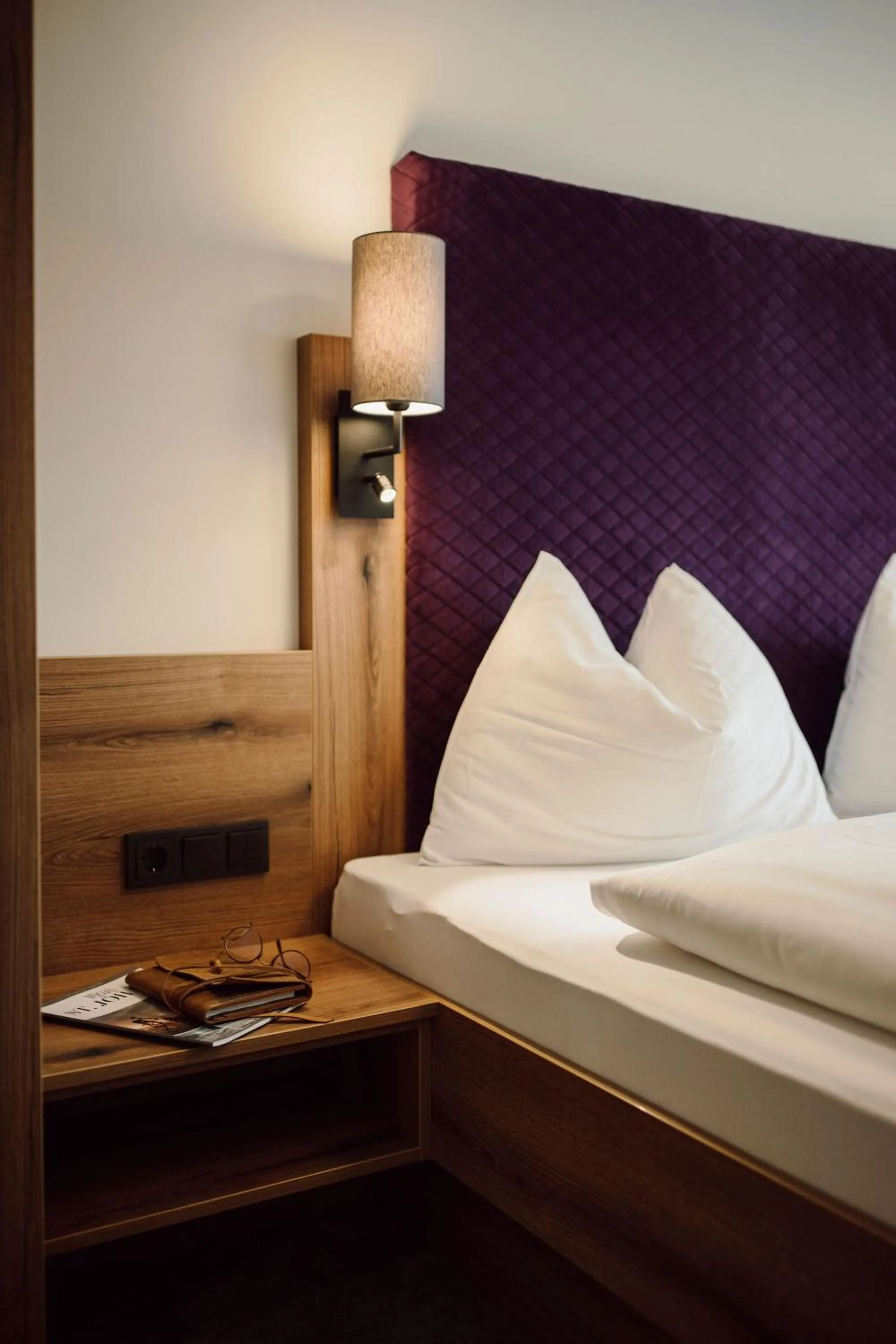 Bed in Lerchs Landhotel