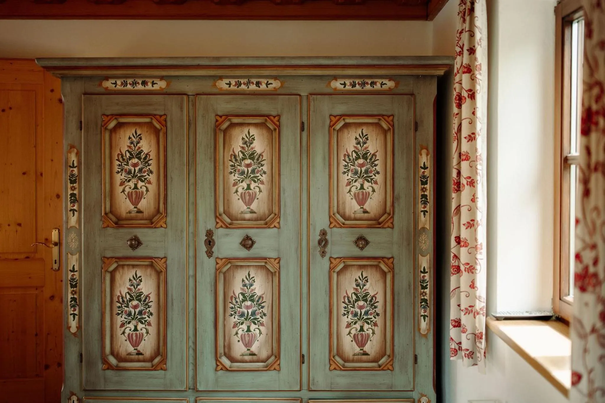 wardrobe in Lerchs Landhotel