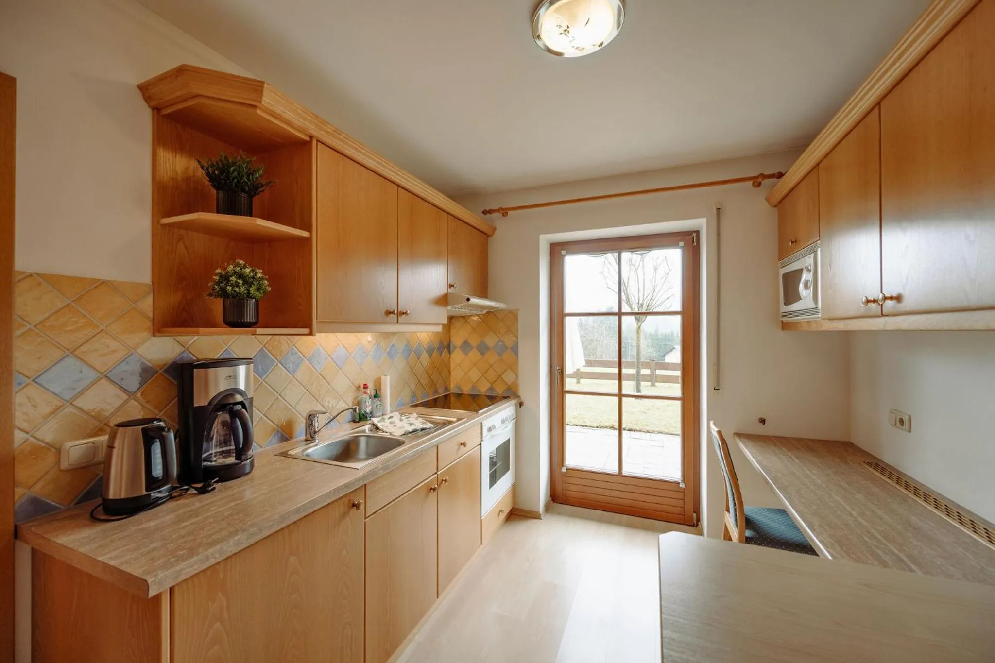 Kitchen or kitchenette in Lerchs Landhotel