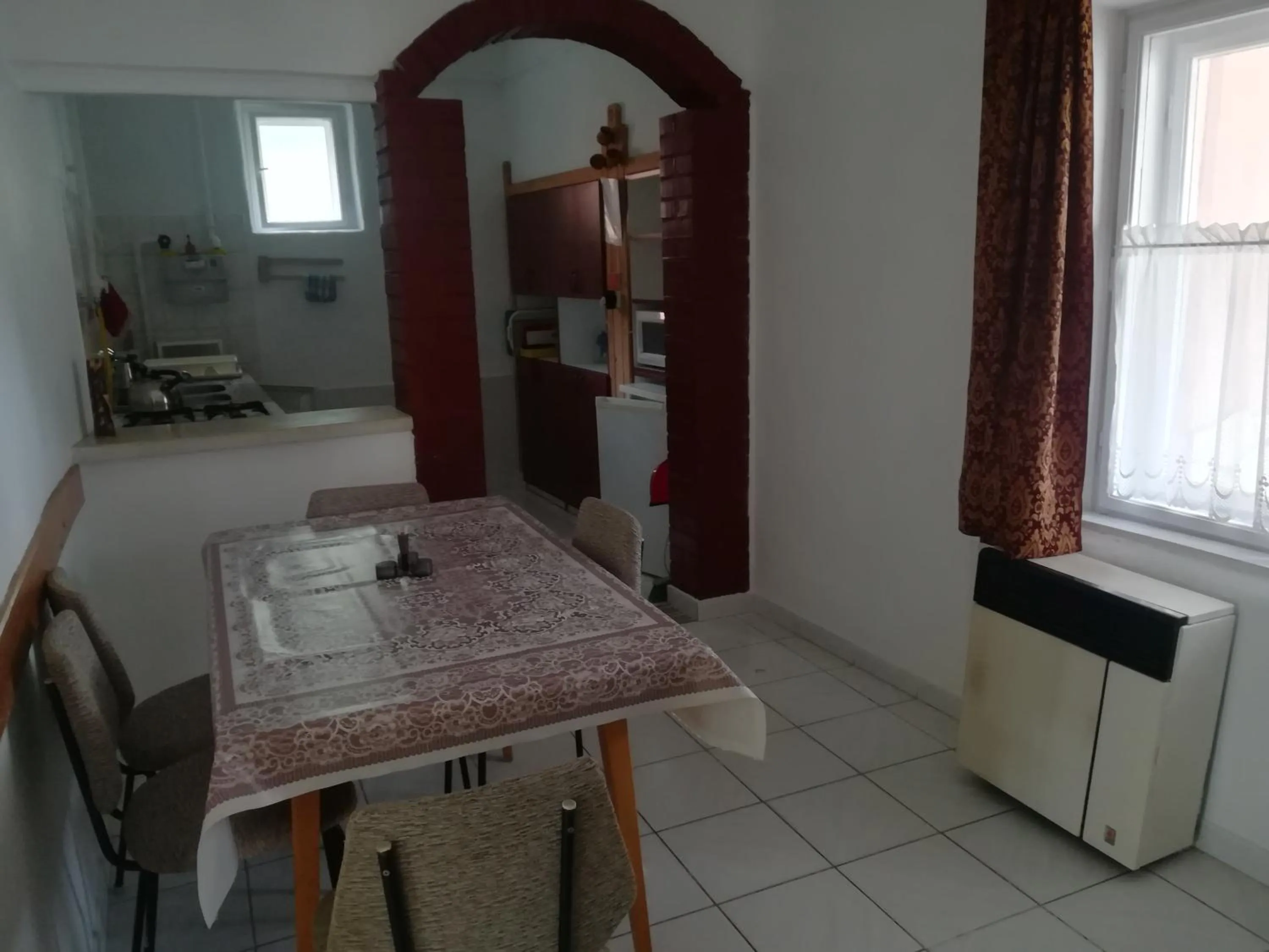 Communal kitchen in Pinczés Ház