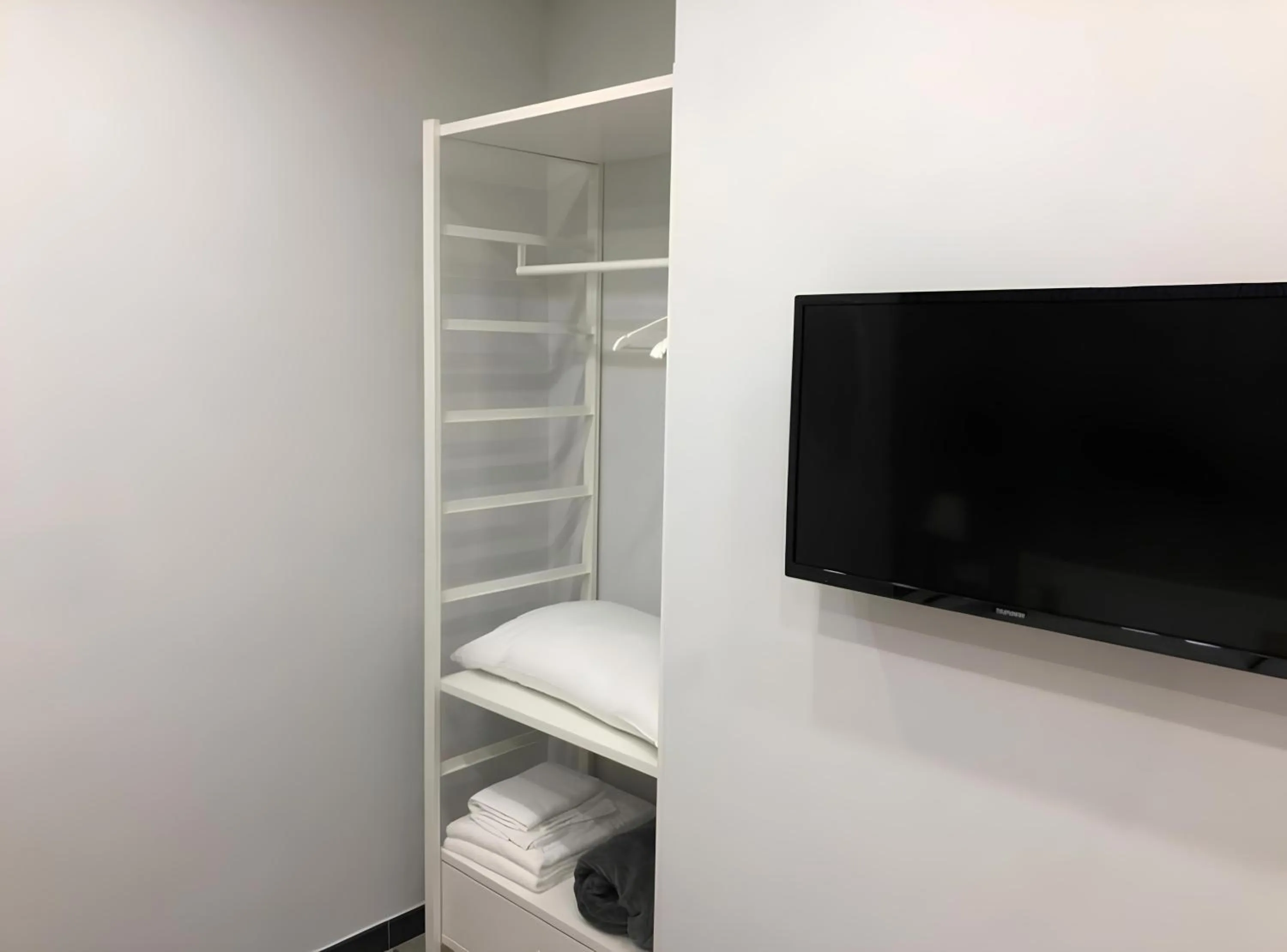 TV and multimedia in O' Scartellato