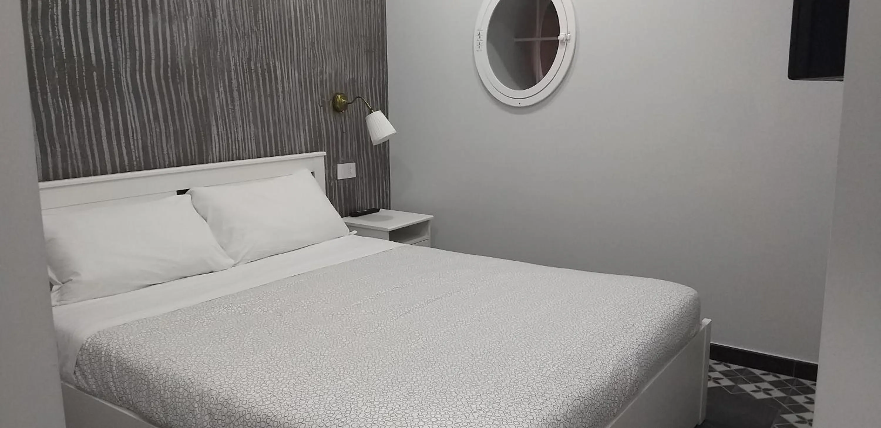 Bedroom, Bed in O' Scartellato