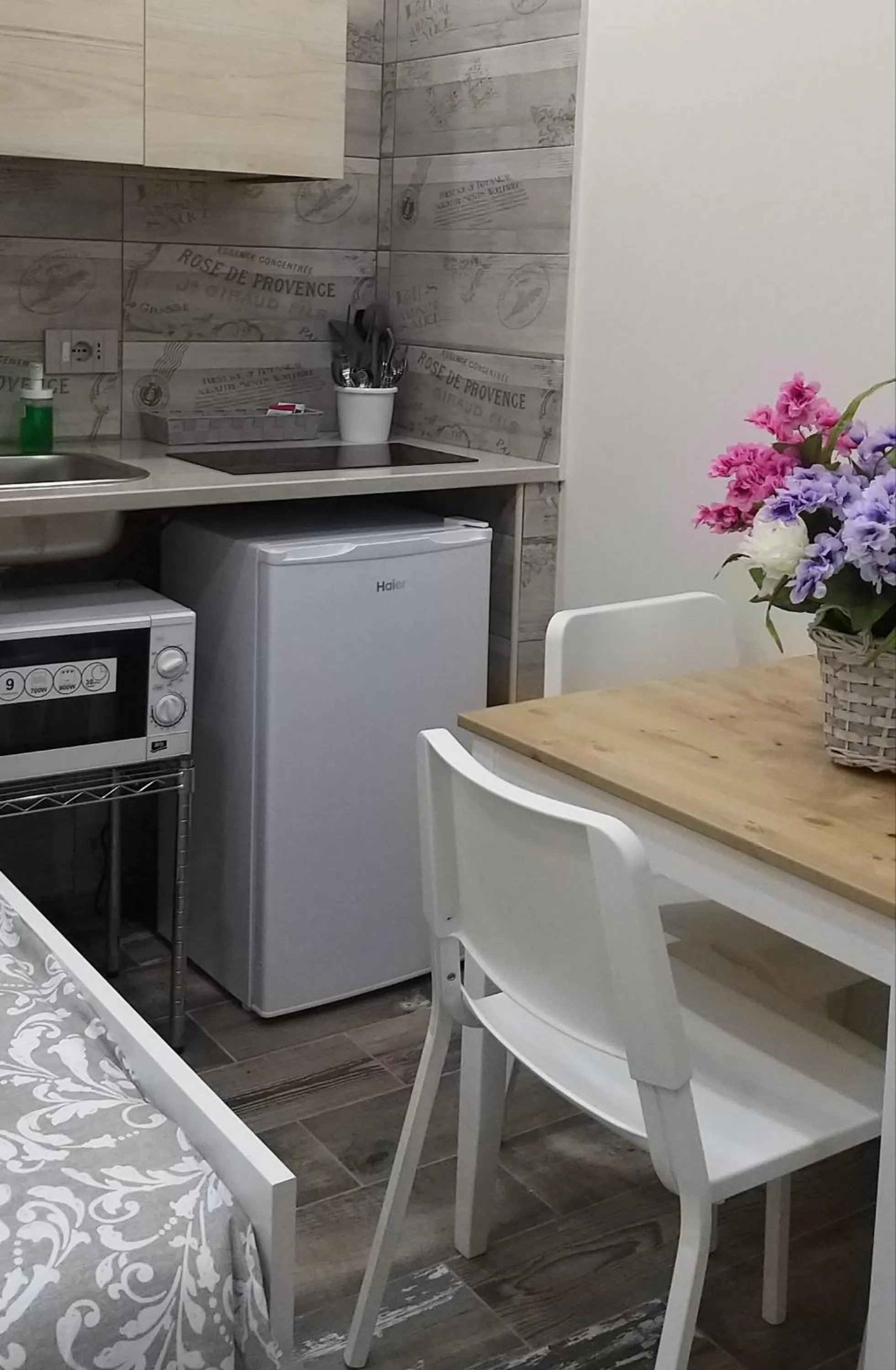 Dining area in O' Scartellato