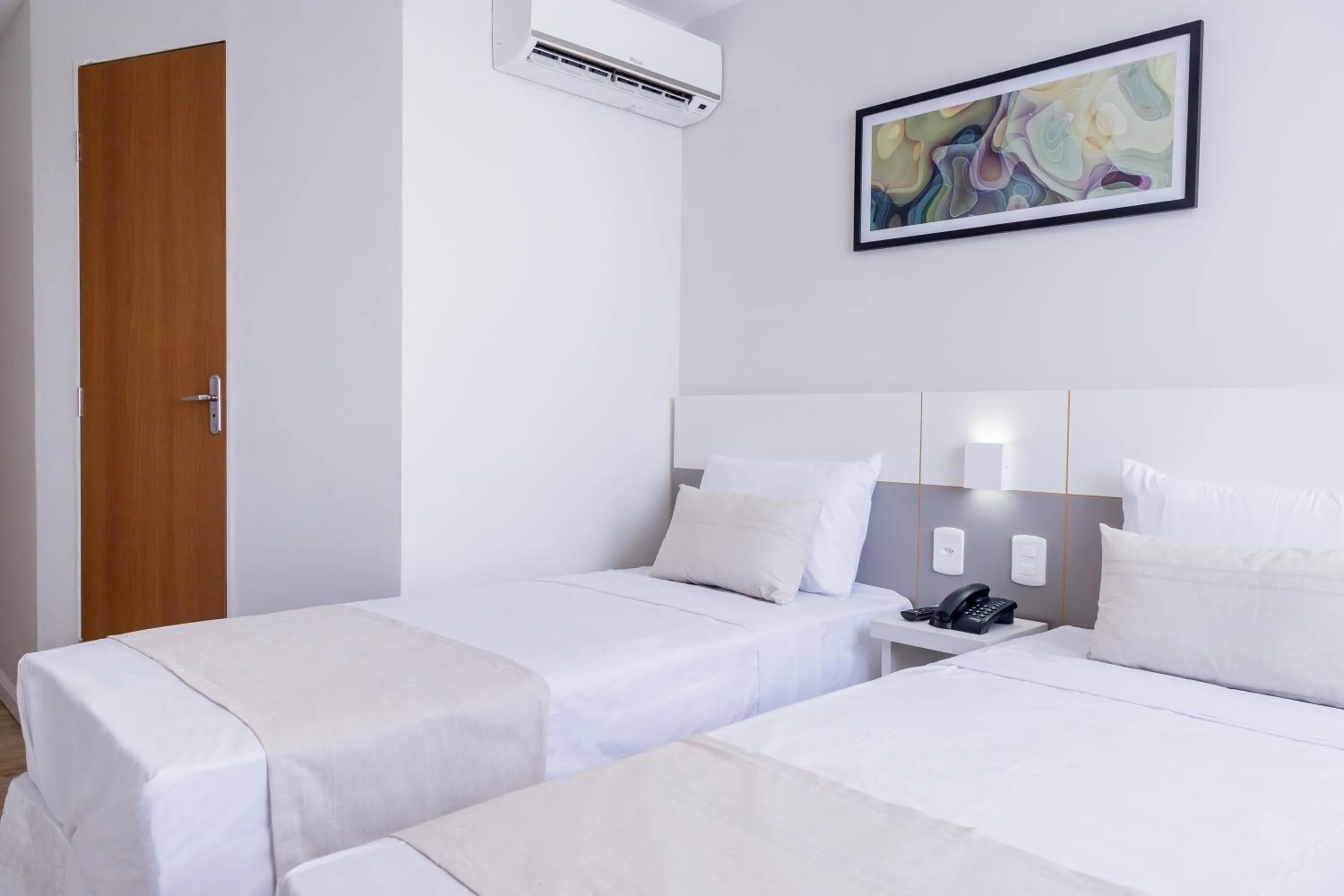 Bed in BRISTOL EASY HOTEL - RIO BONITO