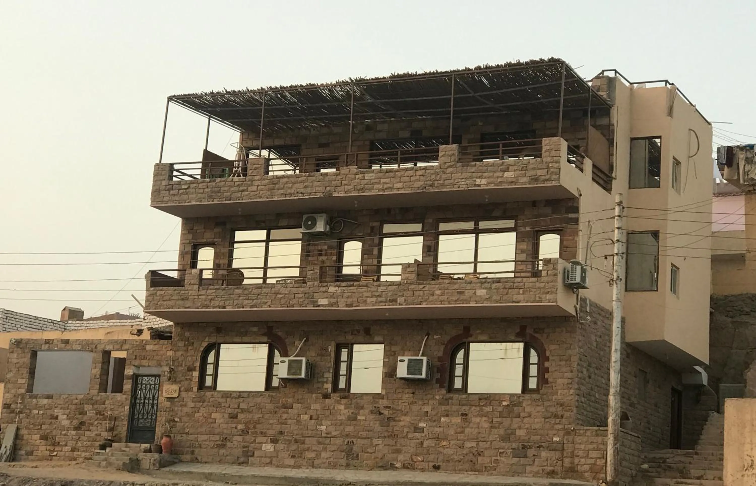 Property building in Villa Misk
