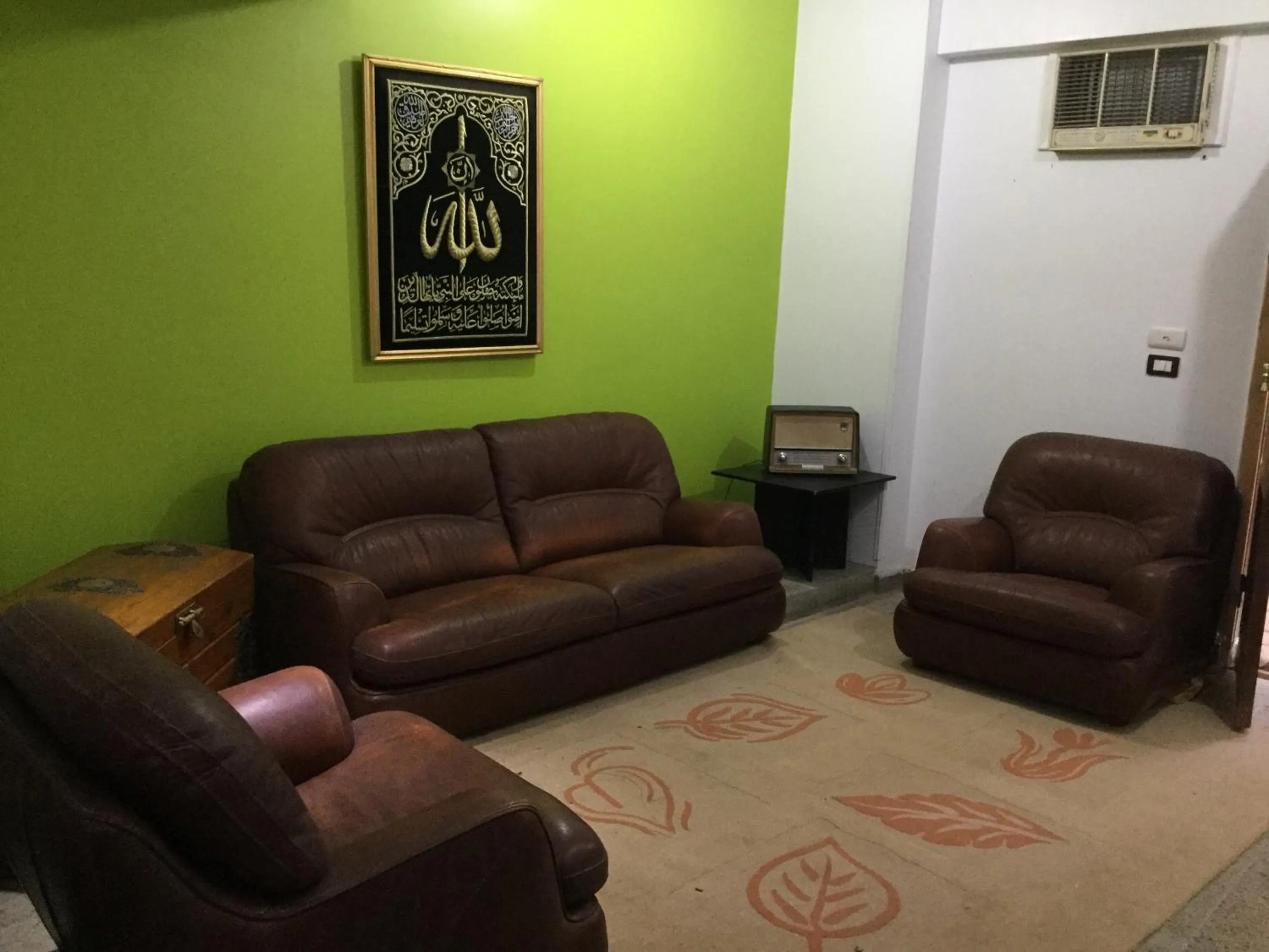 Communal lounge/ TV room in Villa Misk