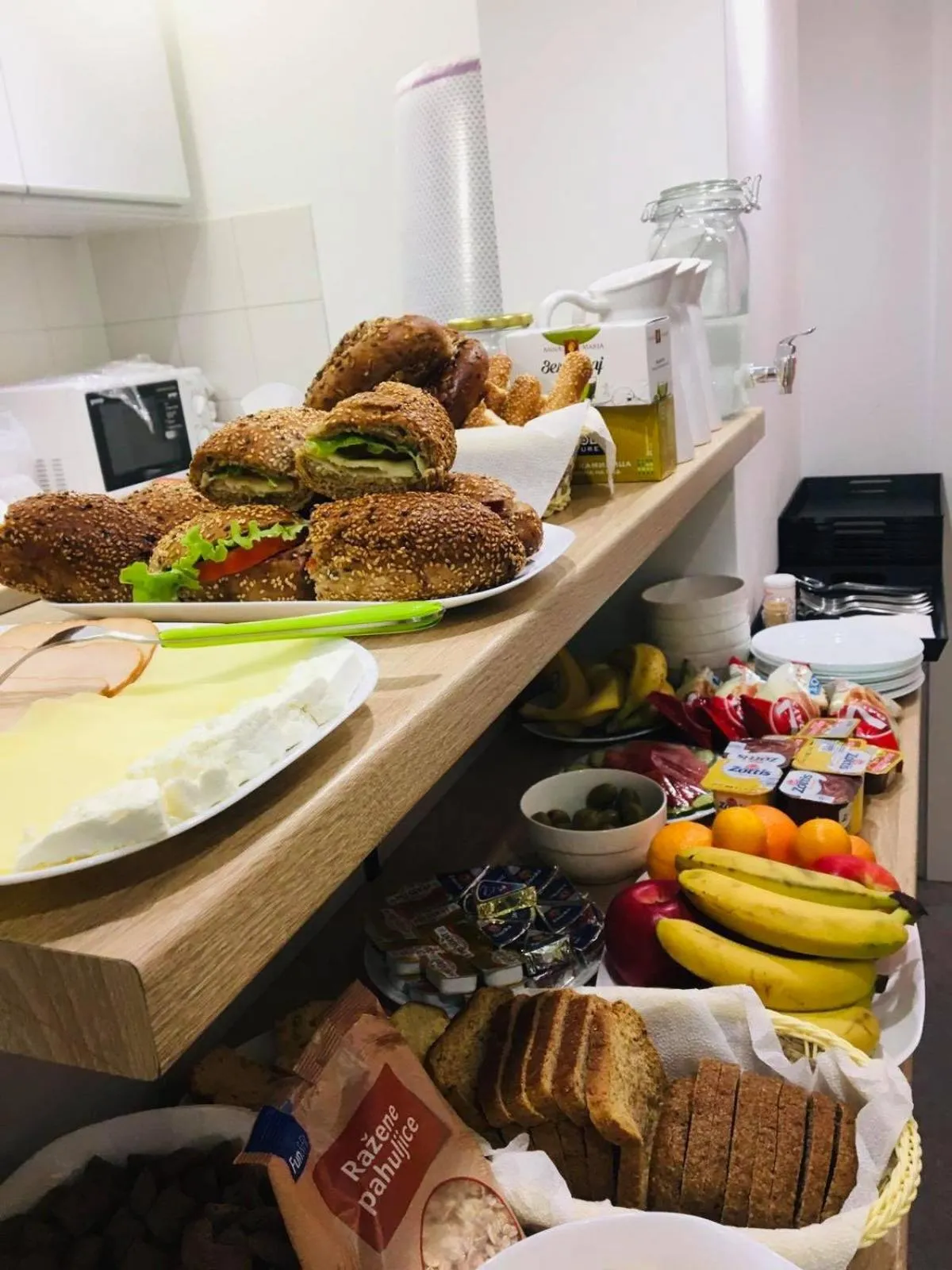 Breakfast in Osten Art Hotel