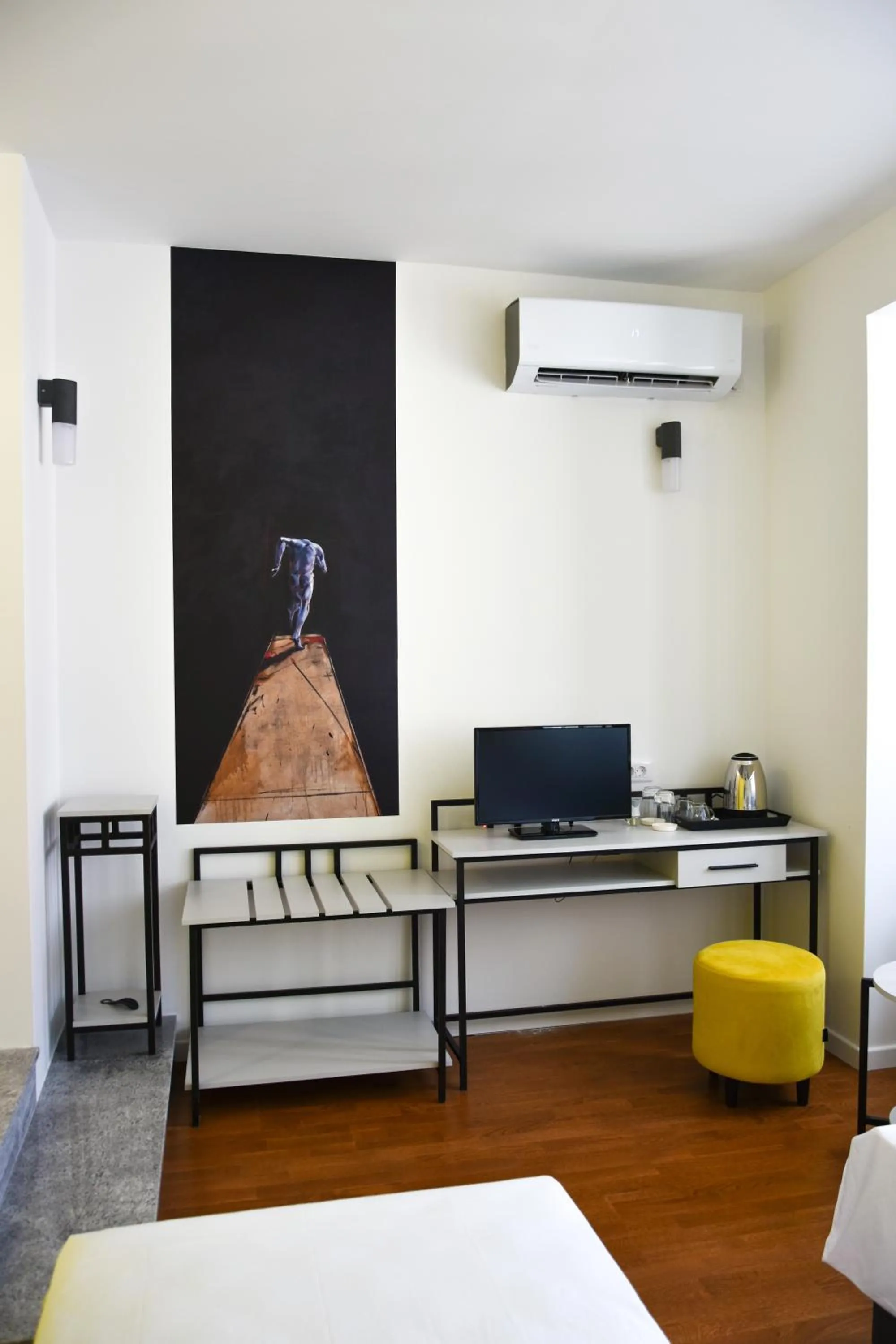 TV and multimedia, Bed in Osten Art Hotel